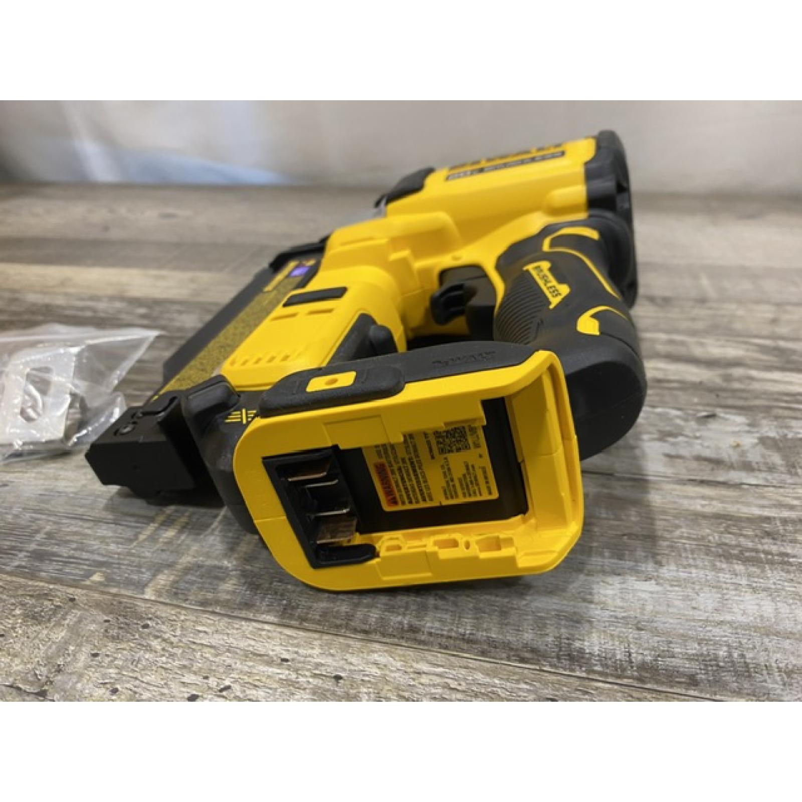 AS-IS DEWALT ATOMIC 20V MAX Lithium Ion Cordless 23 Gauge Pin Nailer (Tool Only)