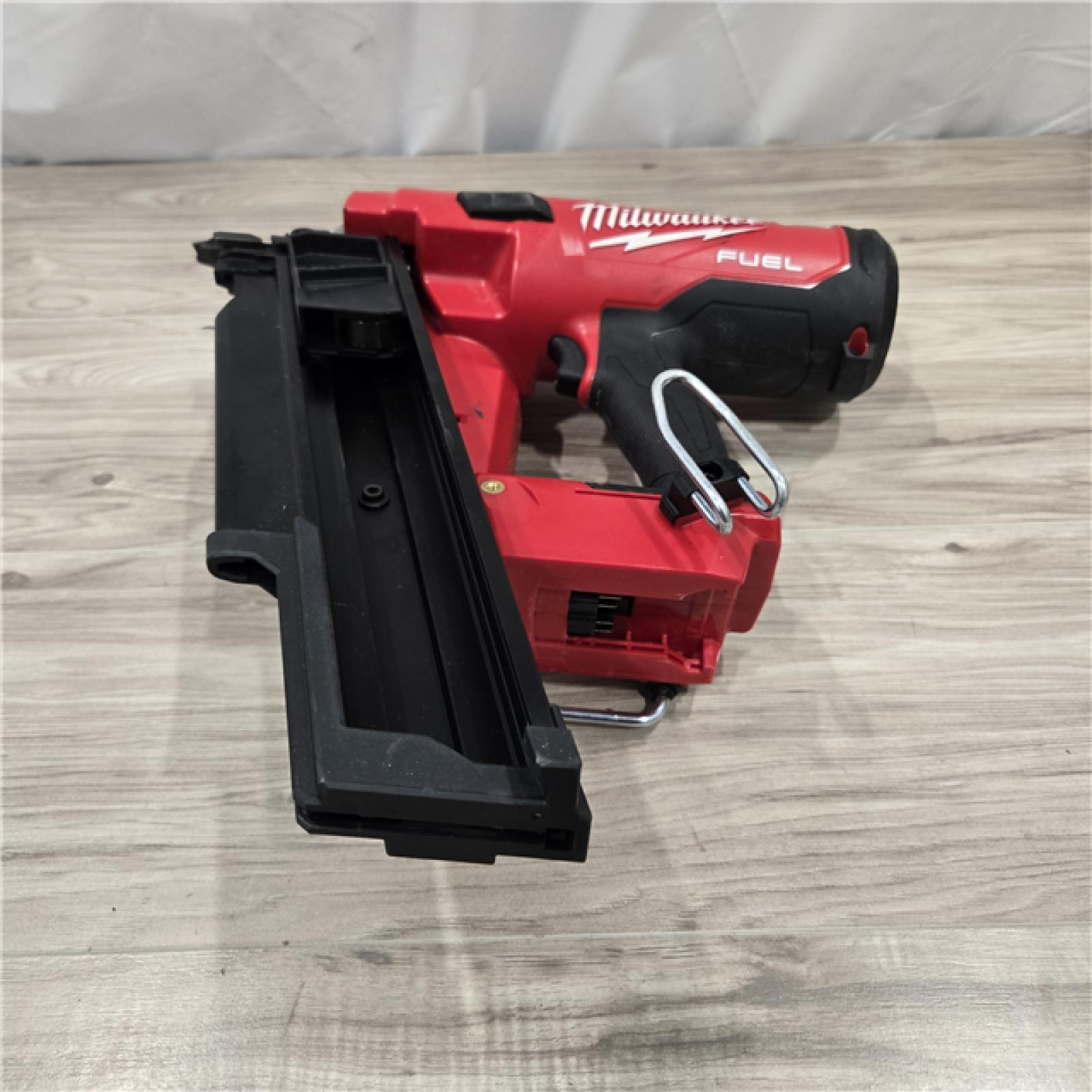 AS-IS Milwaukee 2744-20 M18 FUEL 18V Cordless Framing Nailer (Tool-Only)