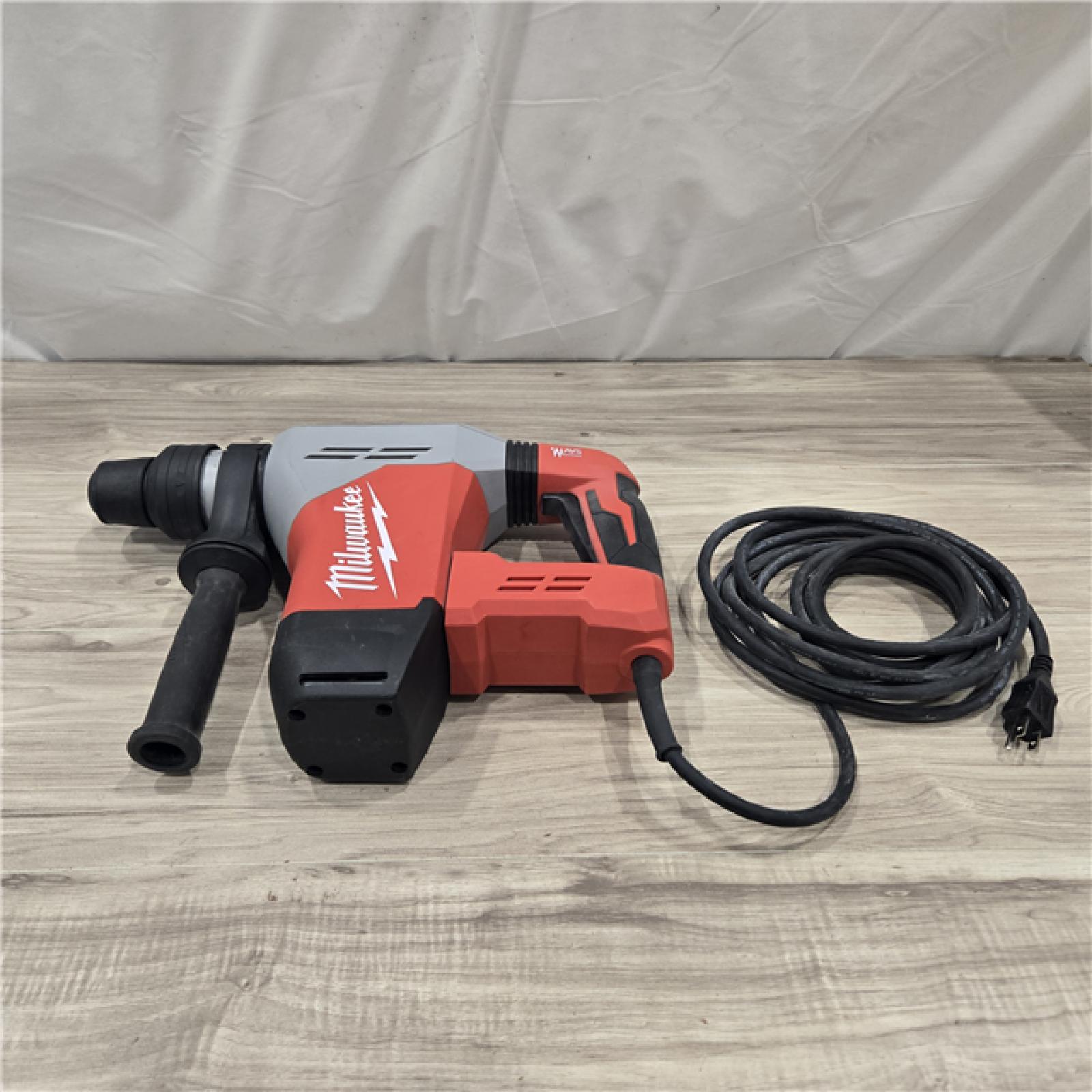 AS-IS Milwaukee 1-9/16 in. SDS-Max Rotary Hammer (Tool-Only)