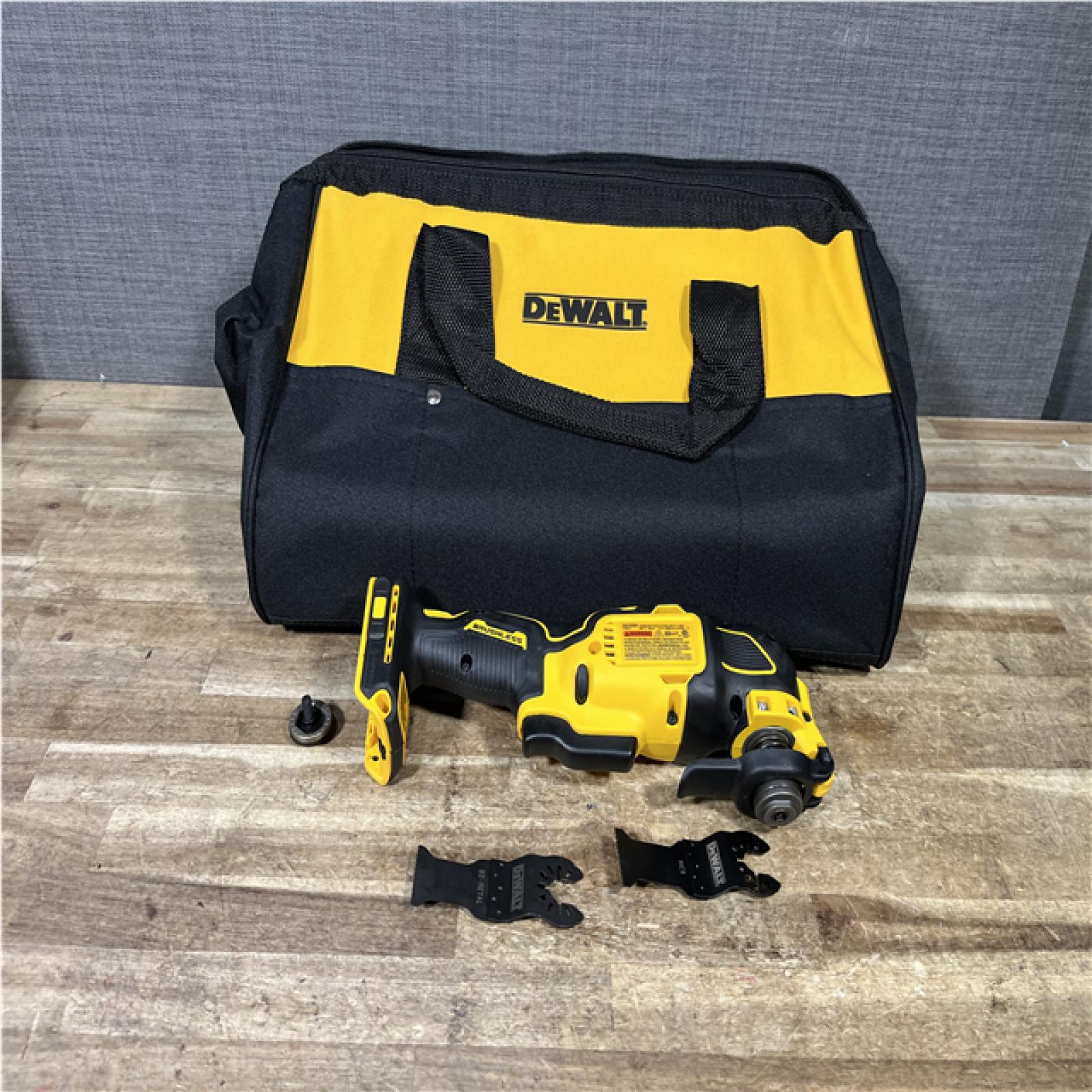 Houston Location AS-IS DEWALT ATOMIC 20V MAX Cordless Brushless Oscillating Multi Tool (Tool Only)