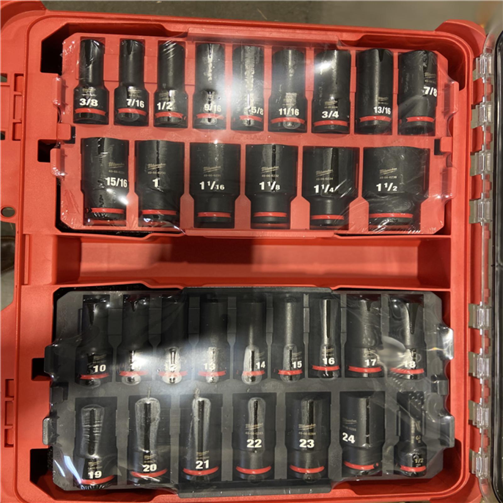 LIKE NEW! - Milwaukee SHOCKWAVE Impact-Duty 1/2 in. Drive Metric and SAE Deep Well Impact PACKOUT Socket Set (31-Piece