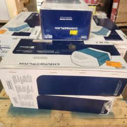 Phoenix NEW Chamberlain 1/2 HP Heavy-Duty Chain Drive Garage Door Opener Pallet (9-Boxes)