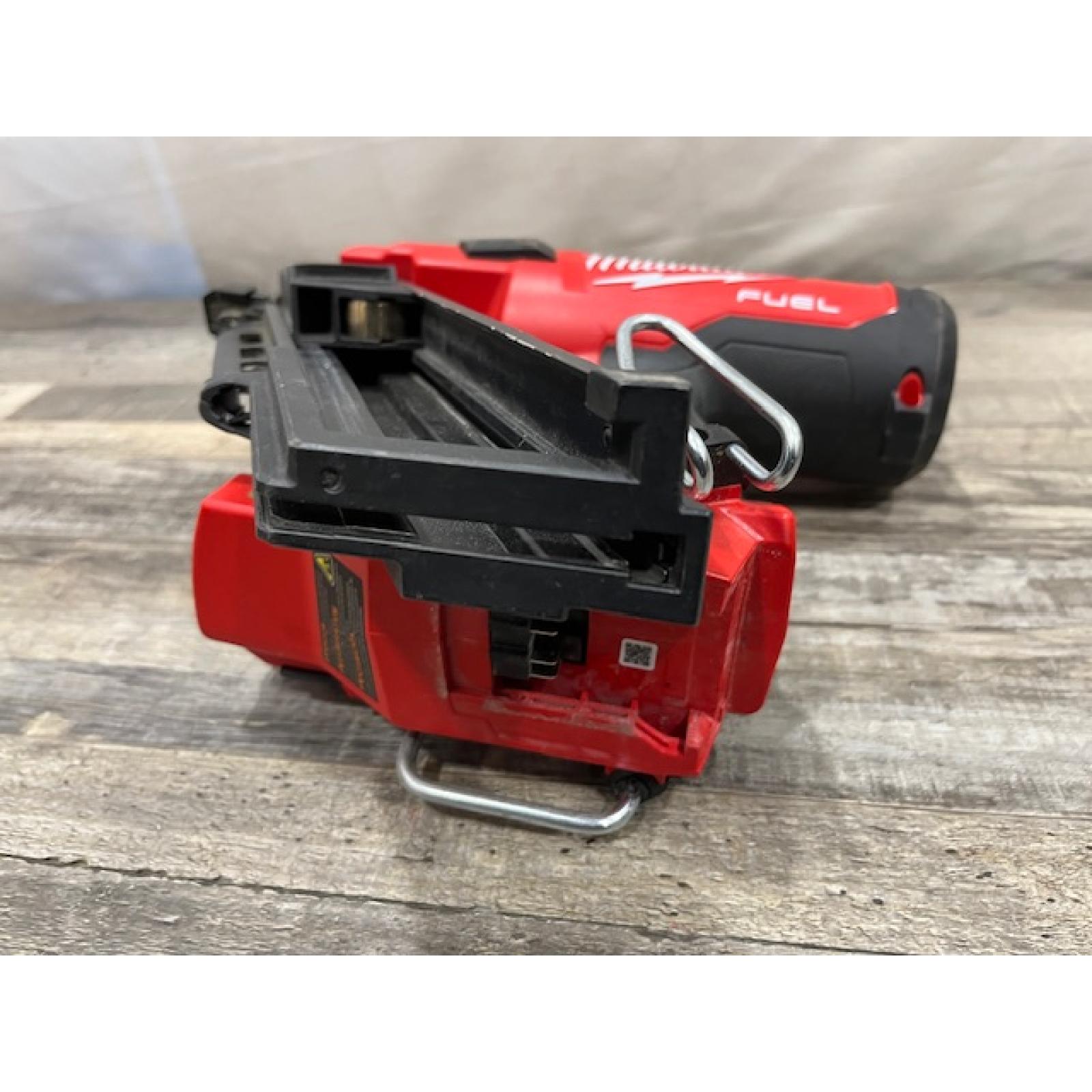 AS-IS Milwaukee FUEL 3-1/2 in. 18-Volt 30-Degree Lithium-Ion Brushless Cordless Framing Nailer (Tool-Only)