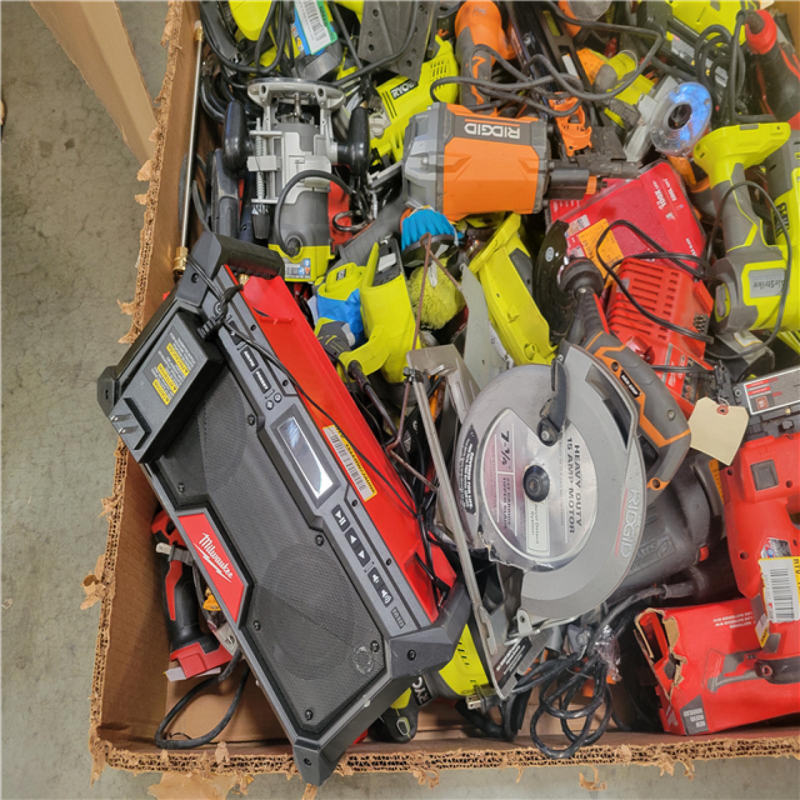 CALIFORNIA AS-IS TOOL PALLET
