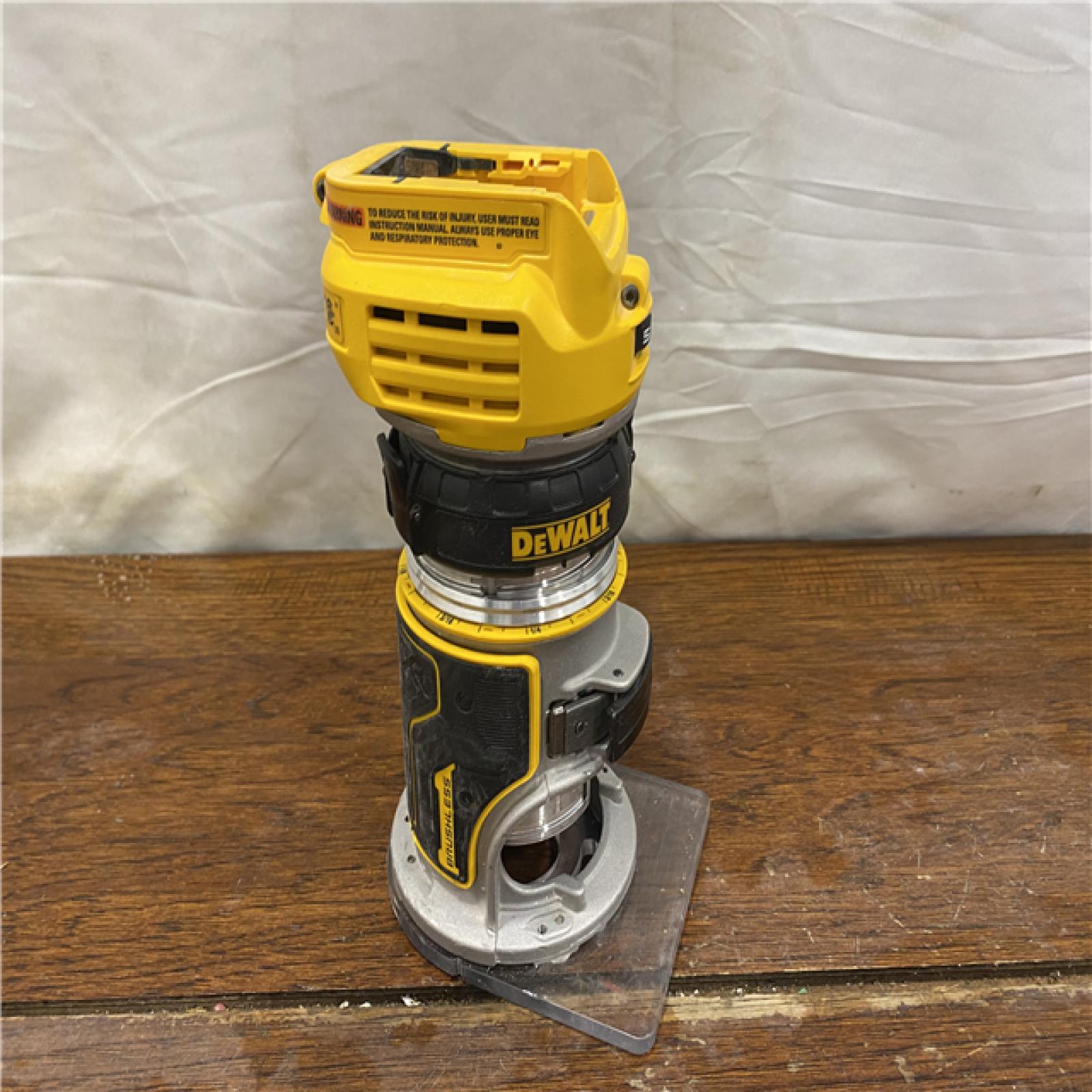 AS-IS Dewalt 20V MAX XR Brushless Cordless Compact Router (Tool Only)