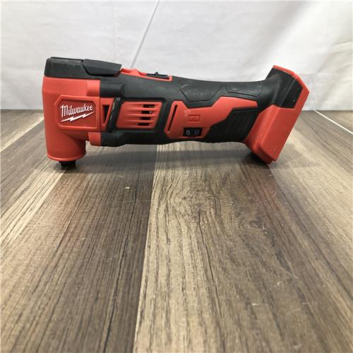 AS-IS Milwaukee 18V Lithium-Ion Cordless Oscillating Multi-Tool (Tool-Only)