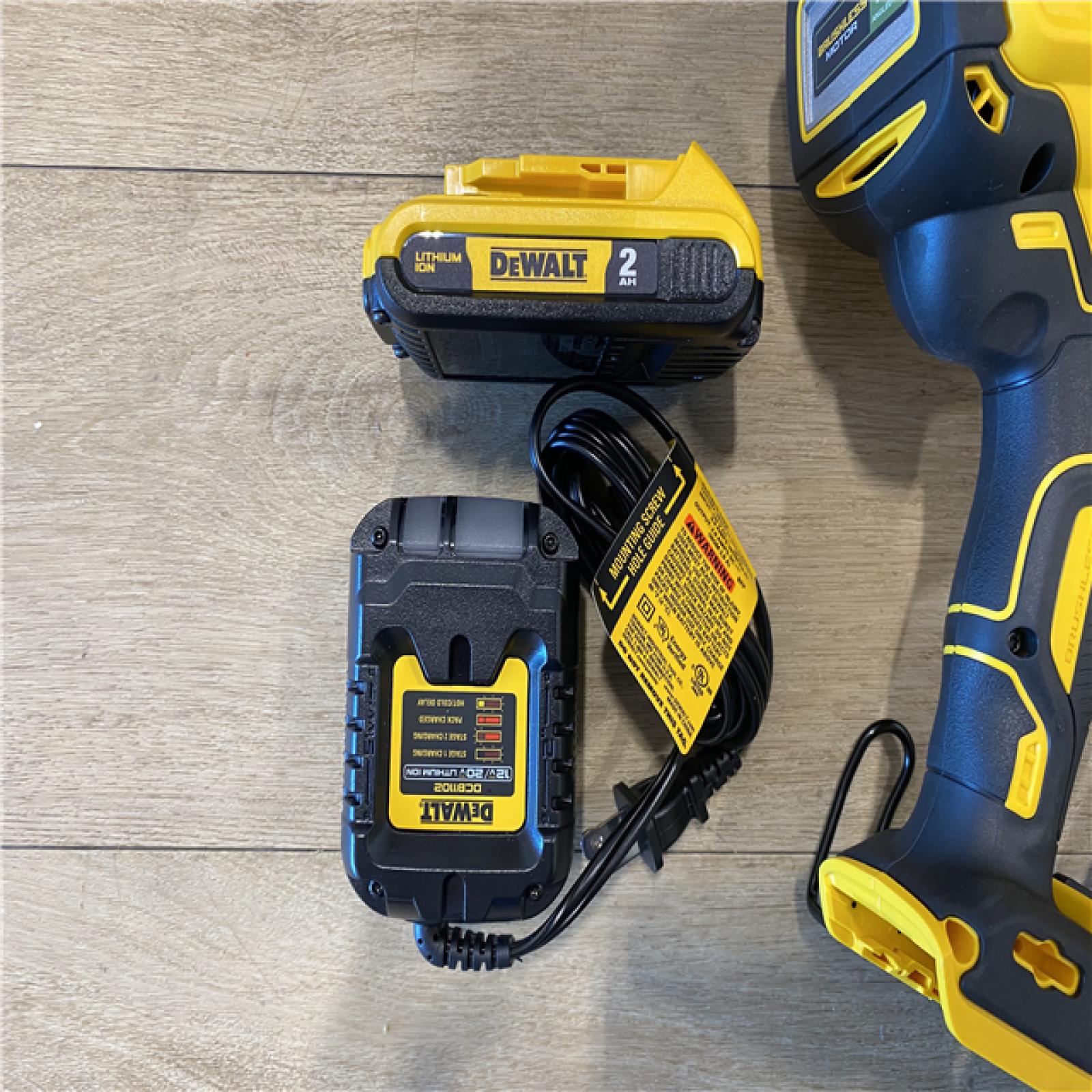 AS-IS DEWALT 20V MAX XR Lithium-Ion Cordless 2-1/2 in. 15-Gauge Finish Nailer Kit
