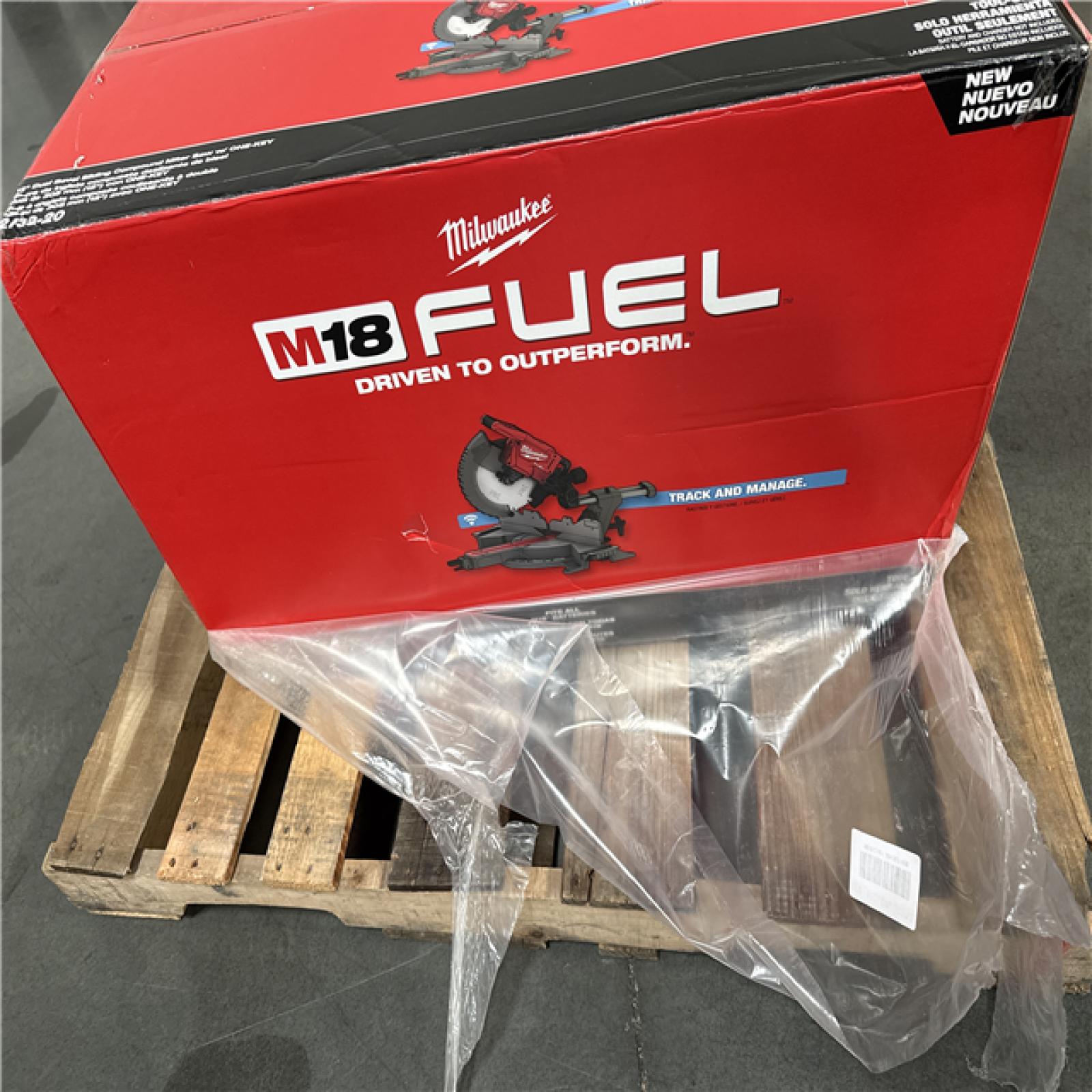 California NEW Milwaukee 12 Dual Bevel Sliding Compound Miter Saw (Tool Only)