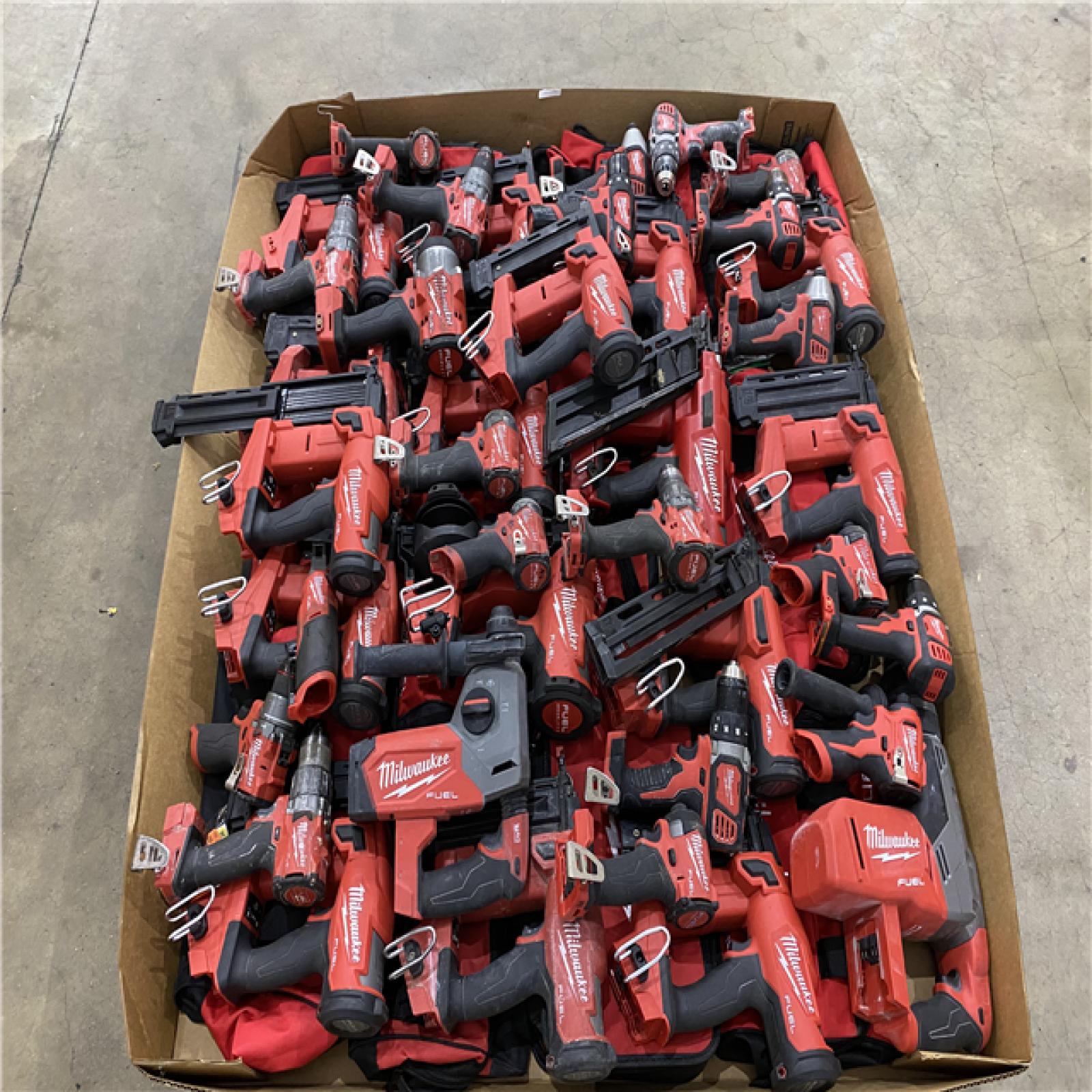Houston Location AS IS - Tool Pallet