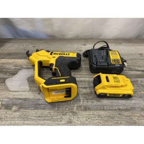 AS-IS DEWALT 20V MAX Cordless Battery Powered Pruner Kit