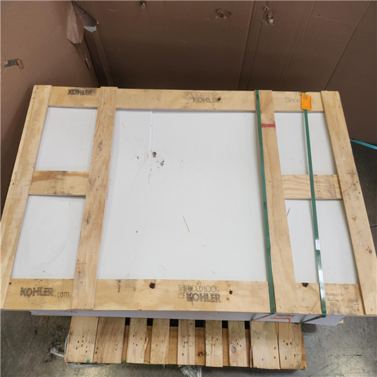 Phoenix NEW KOHLER Villager 60 in. x 30.25 in. Soaking Bathtub with Right-Hand Drain in White (SEALED)