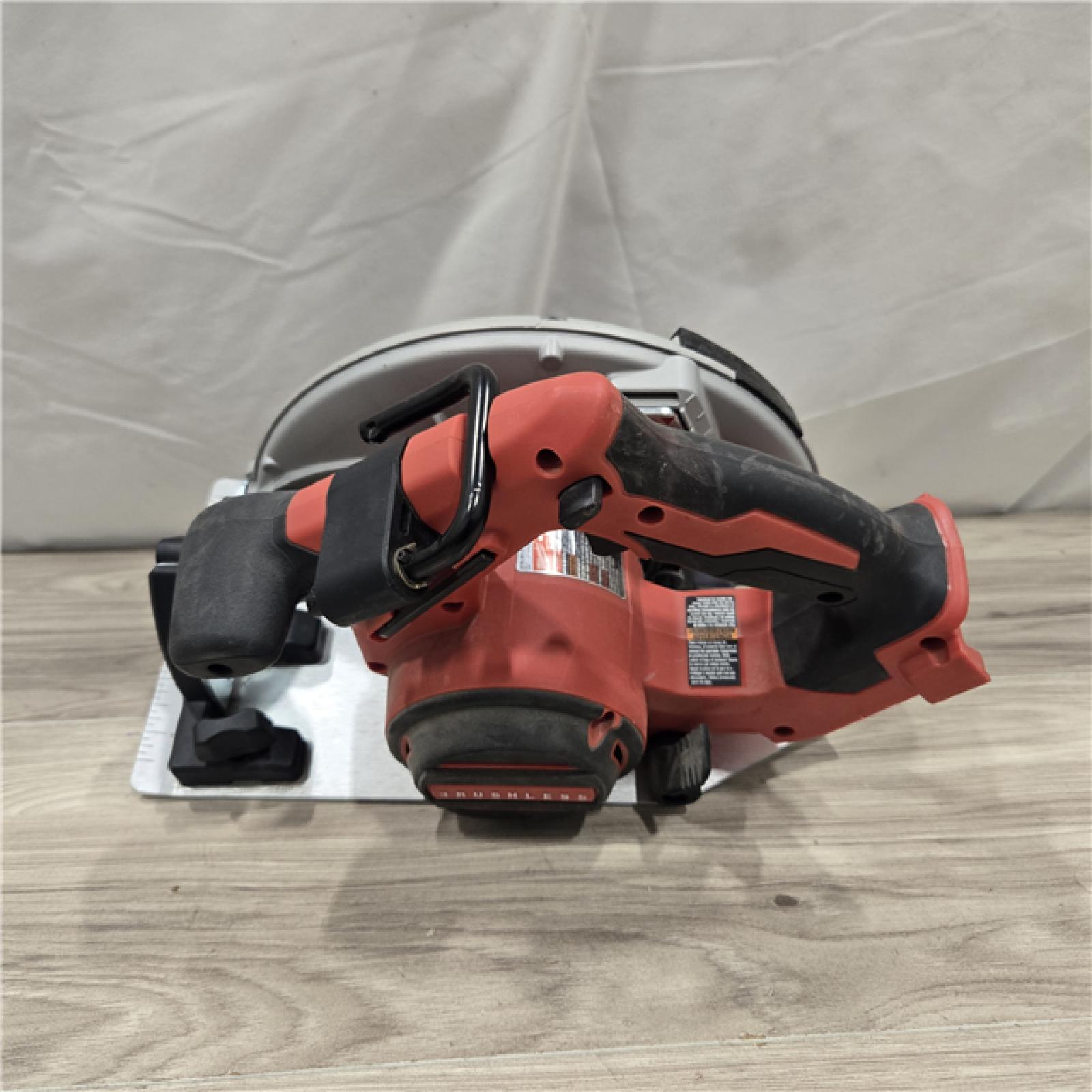 AS-IS Milwaukee 7-1/4 18V Circular Saw 2631-20 (Bare Tool)