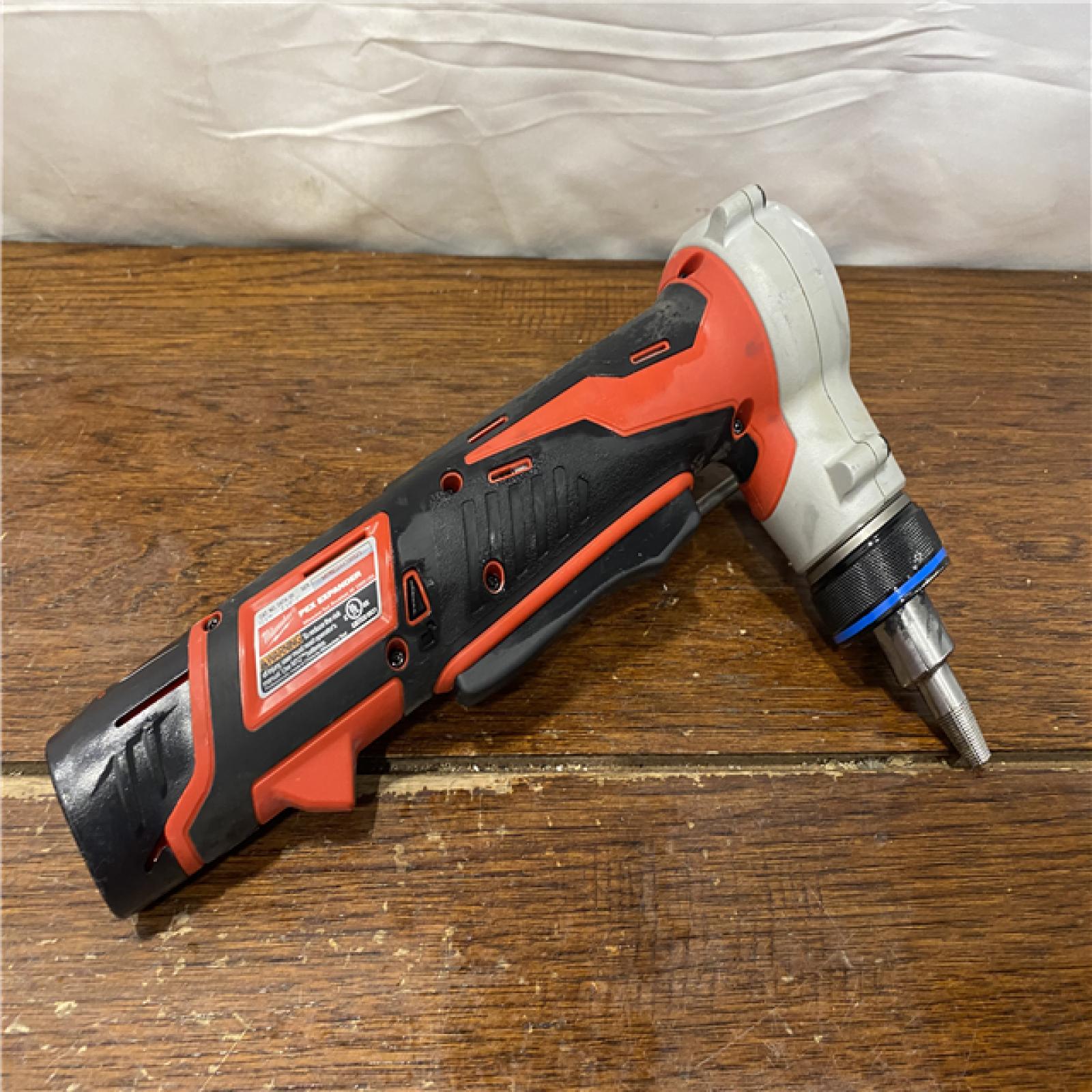 AS-IS Milwaukee M12 12-Volt Lithium-Ion Cordless PEX Expansion Tool Kit with (2) 1.5 Ah Batteries, (3) Expansion Heads and Hard Case
