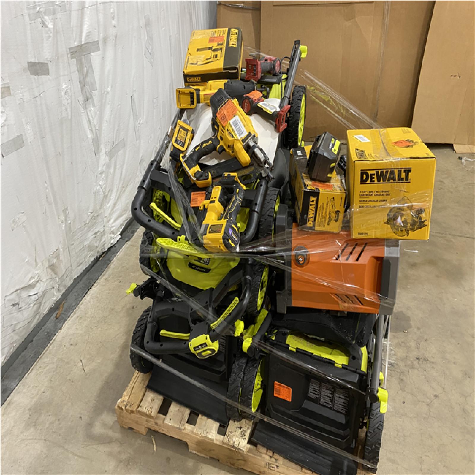 Houston Location - AS-IS Tool Pallet