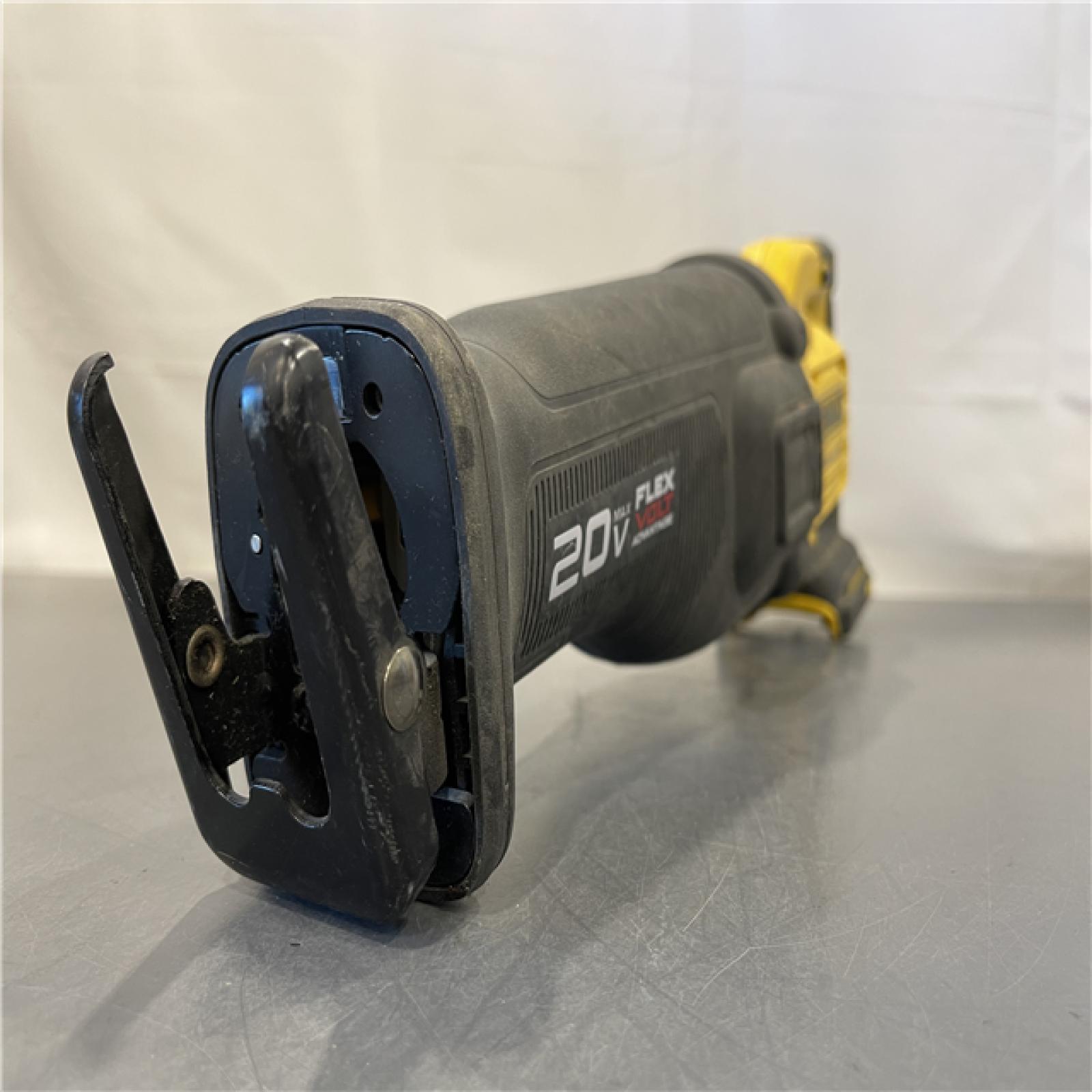 AS-IS - 20V MAX Lithium Ion Cordless Brushless Reciprocating Saw with FLEXVOLT ADVANTAGE (Tool Only)