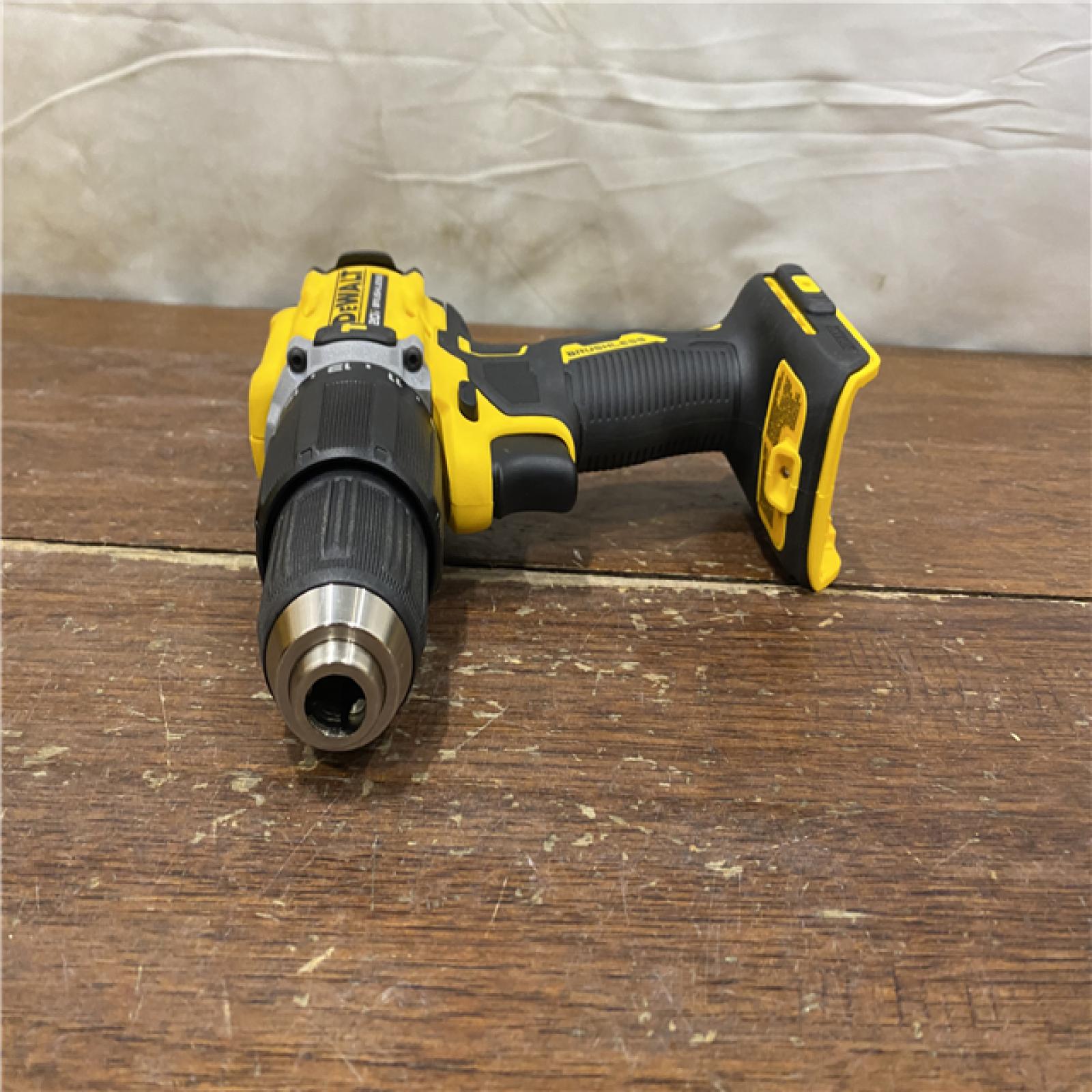 AS-IS DEWALT ATOMIC 20-Volt Lithium-Ion Cordless 1/2 in. Compact Hammer Drill with 3.0Ah Battery, Charger and Bag