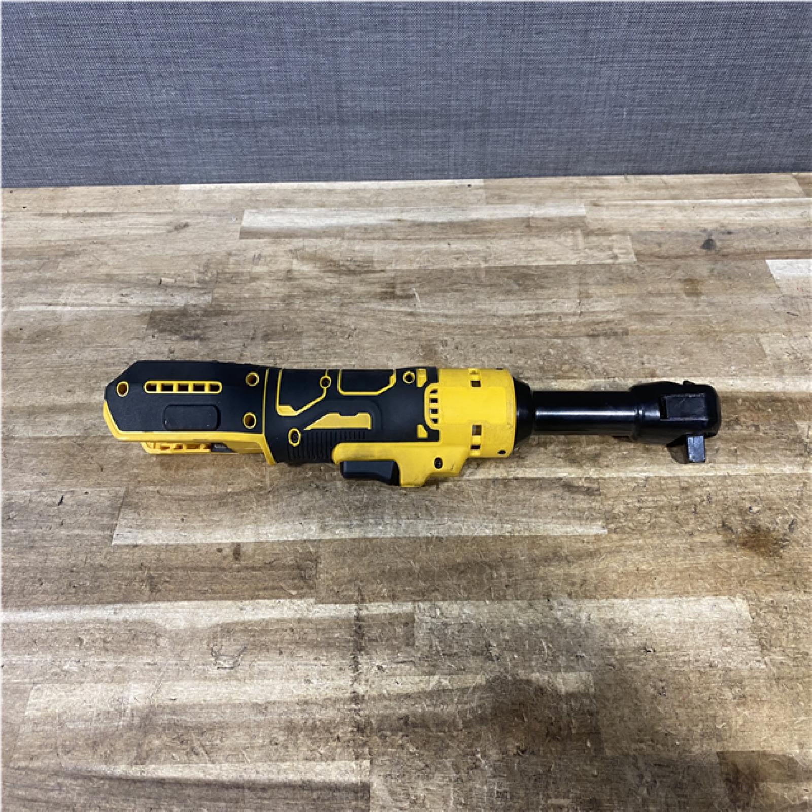 Houston Location AS-IS DEWALT ATOMIC 20V MAX 3/8 in. Extended Reach Cordless Ratchet (Tool Only)