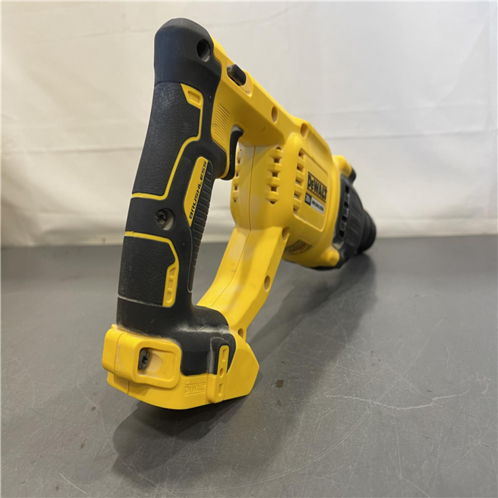AS-IS - DEWALT 20V MAX Cordless Brushless 1 in. SDS Plus D-Handle Concrete and Masonry Rotary Hammer