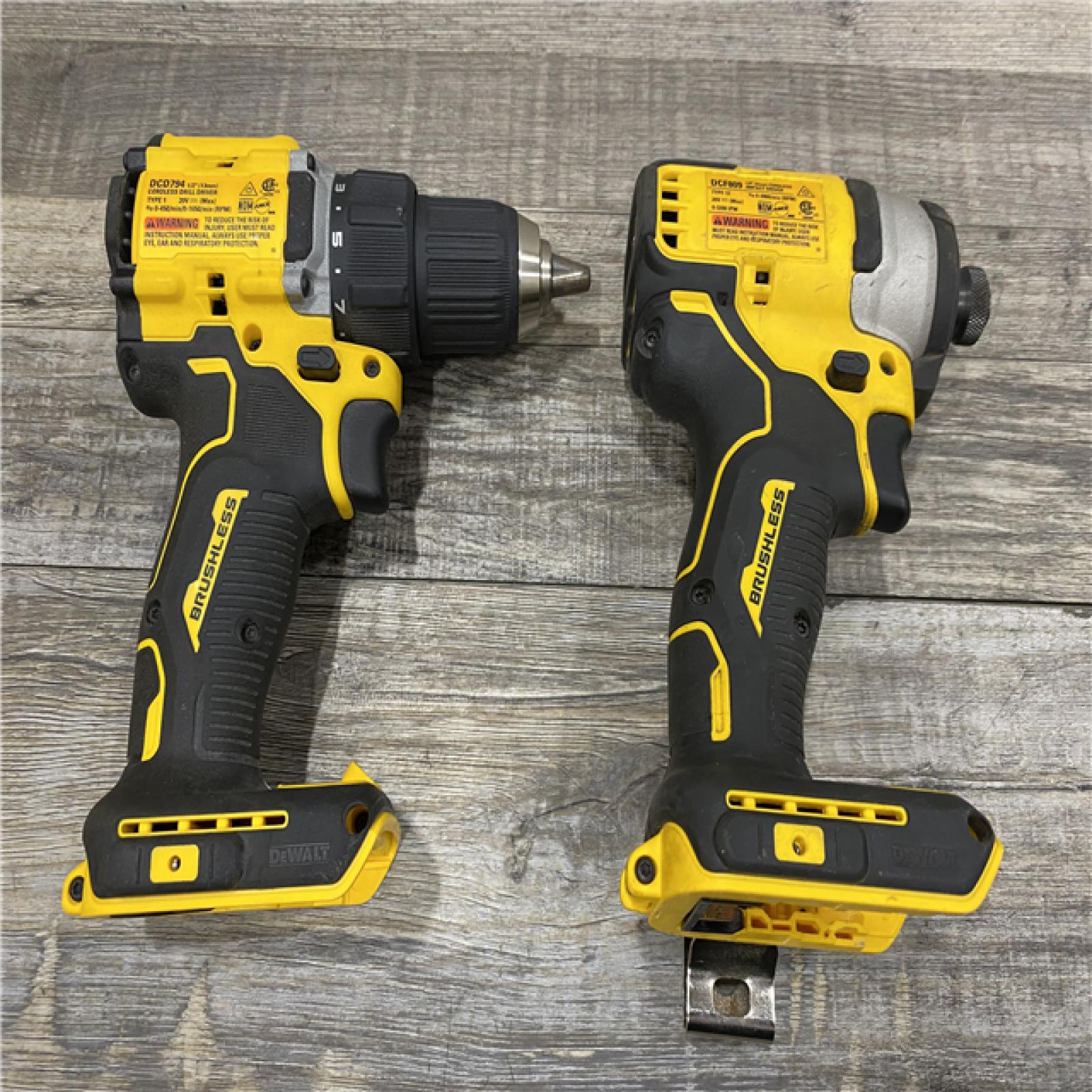 AS-IS DEWALT ATOMIC 20-Volt MAX Lithium-Ion Cordless Combo (2-Tool) Kit