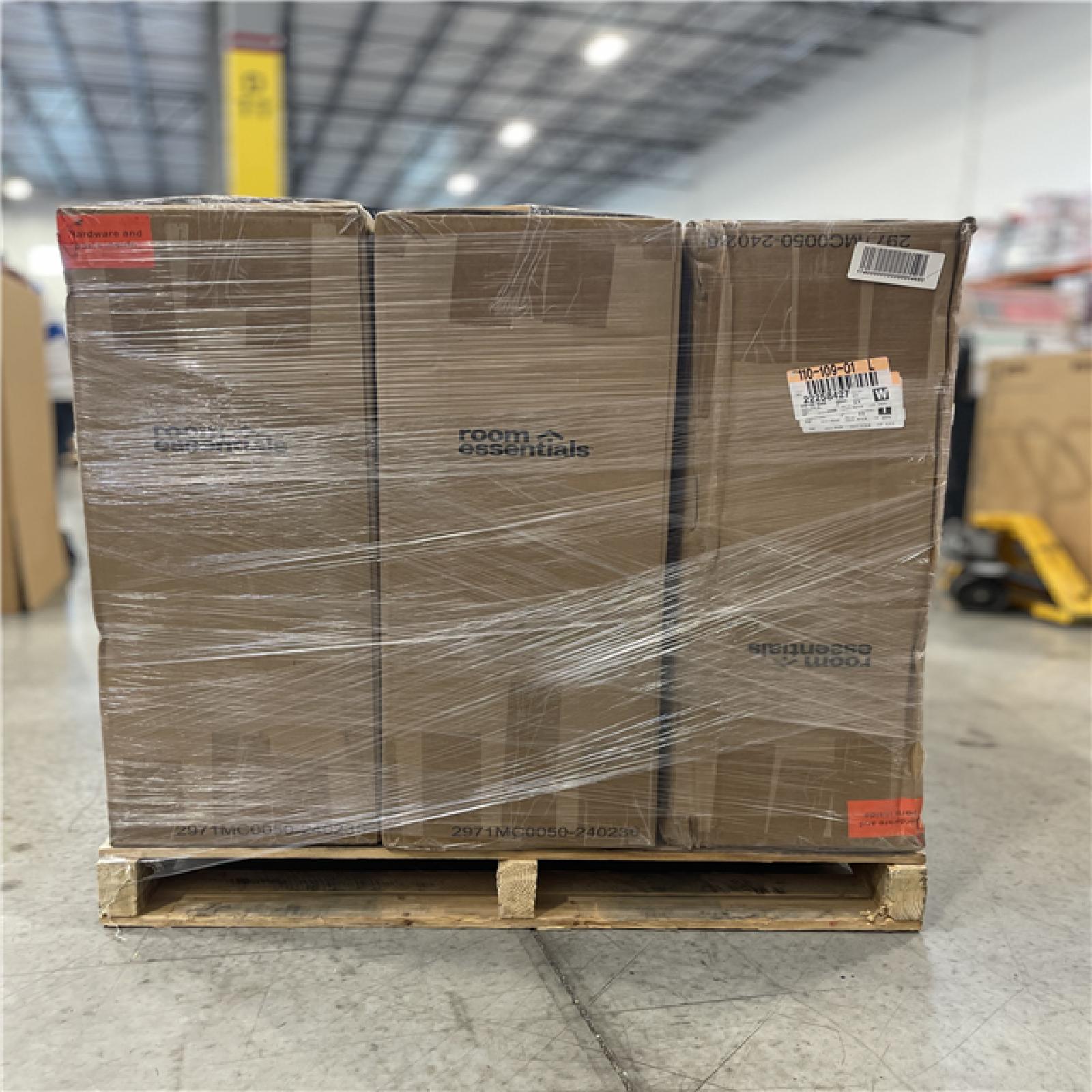 DALLAS LOCATION- NEW!- BULLSEYE PALLET (4 UNITS)