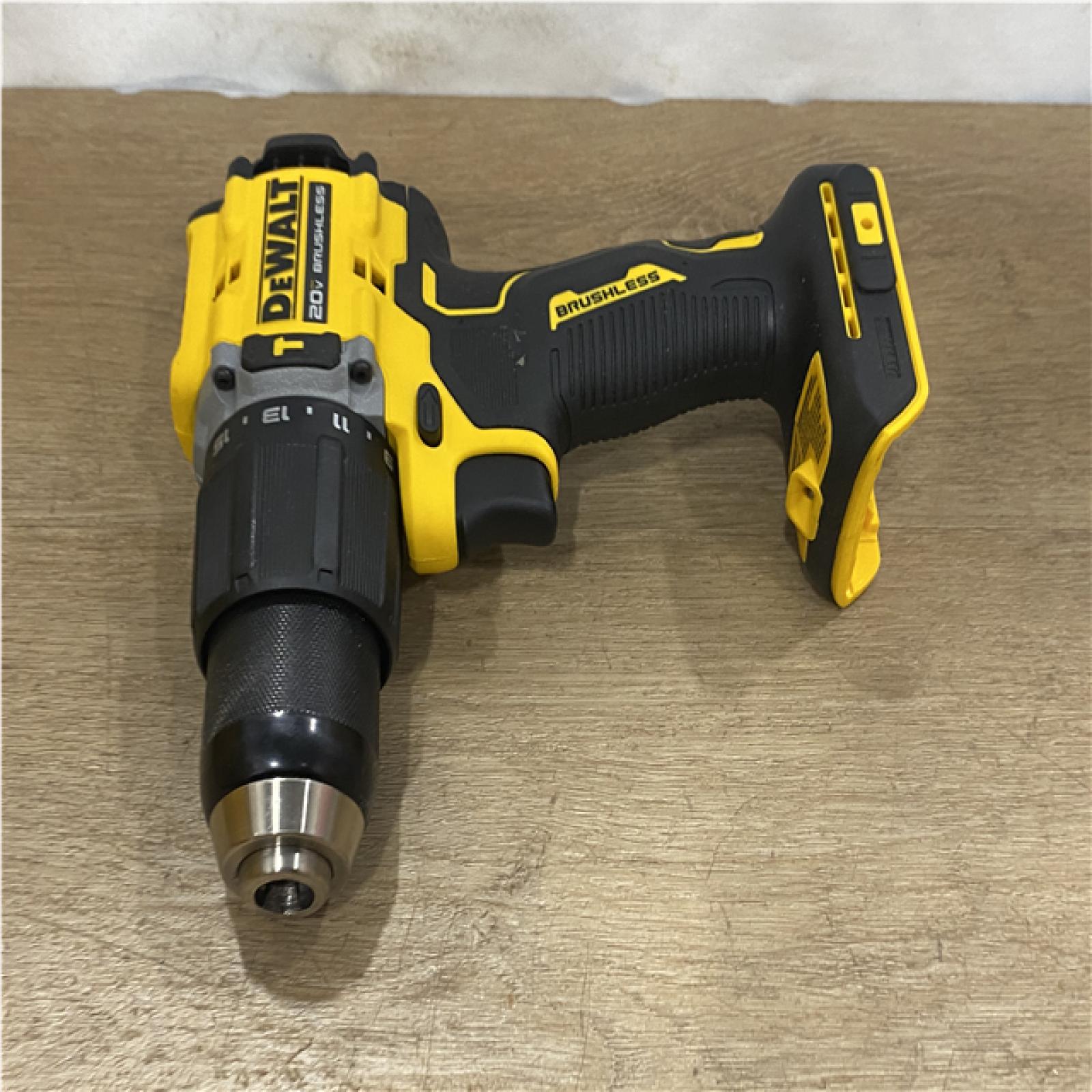 AS-IS DEWALT ATOMIC 20V Lithium-Ion Cordless 1/2 in. Hammer Drill Kit