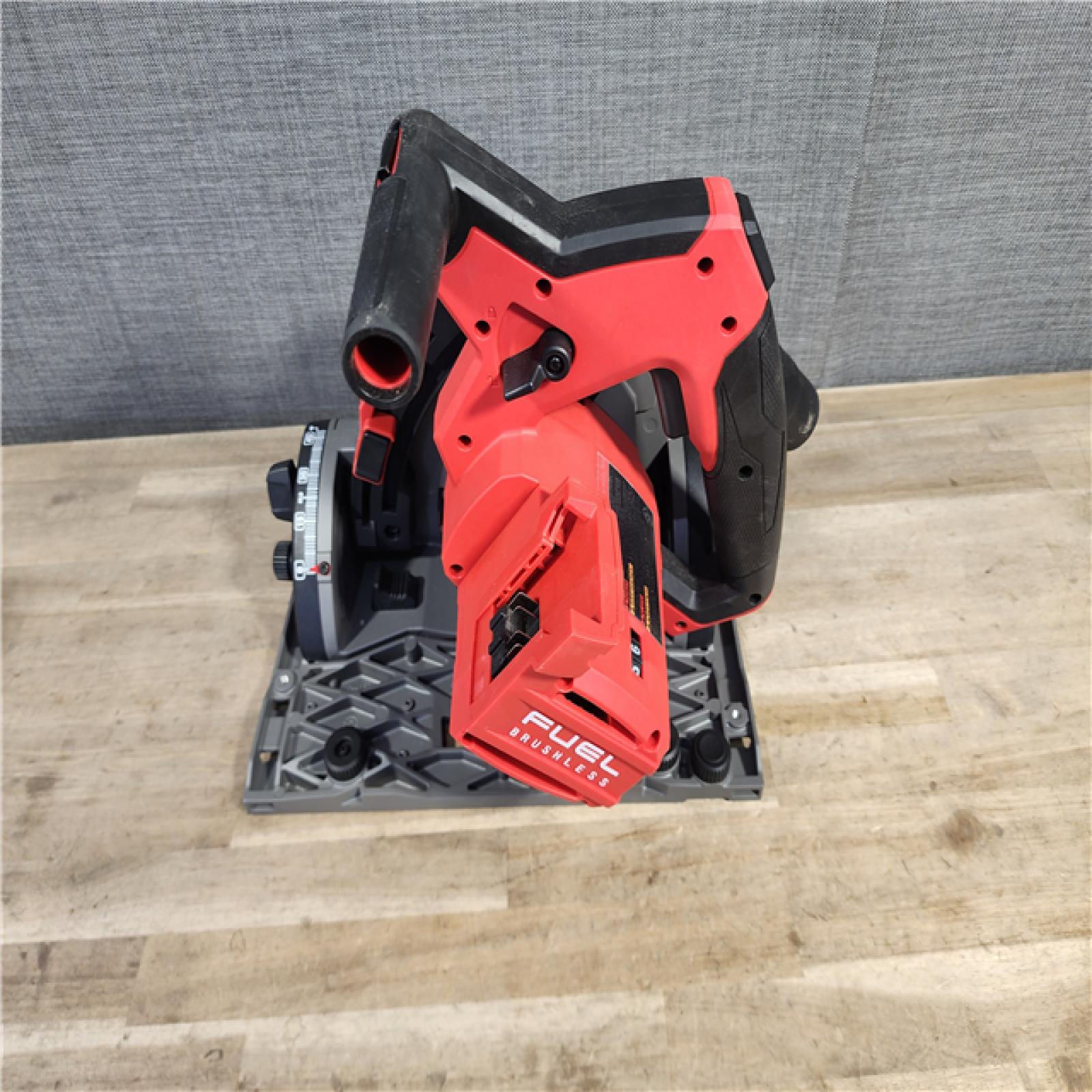 HOUSTON LOCATION - AS-IS Milwaukee M18 FUEL 18V Lithium-Ion Cordless Brushless 6-1/2 in. Plunge Cut Track Saw (Tool-Only)
