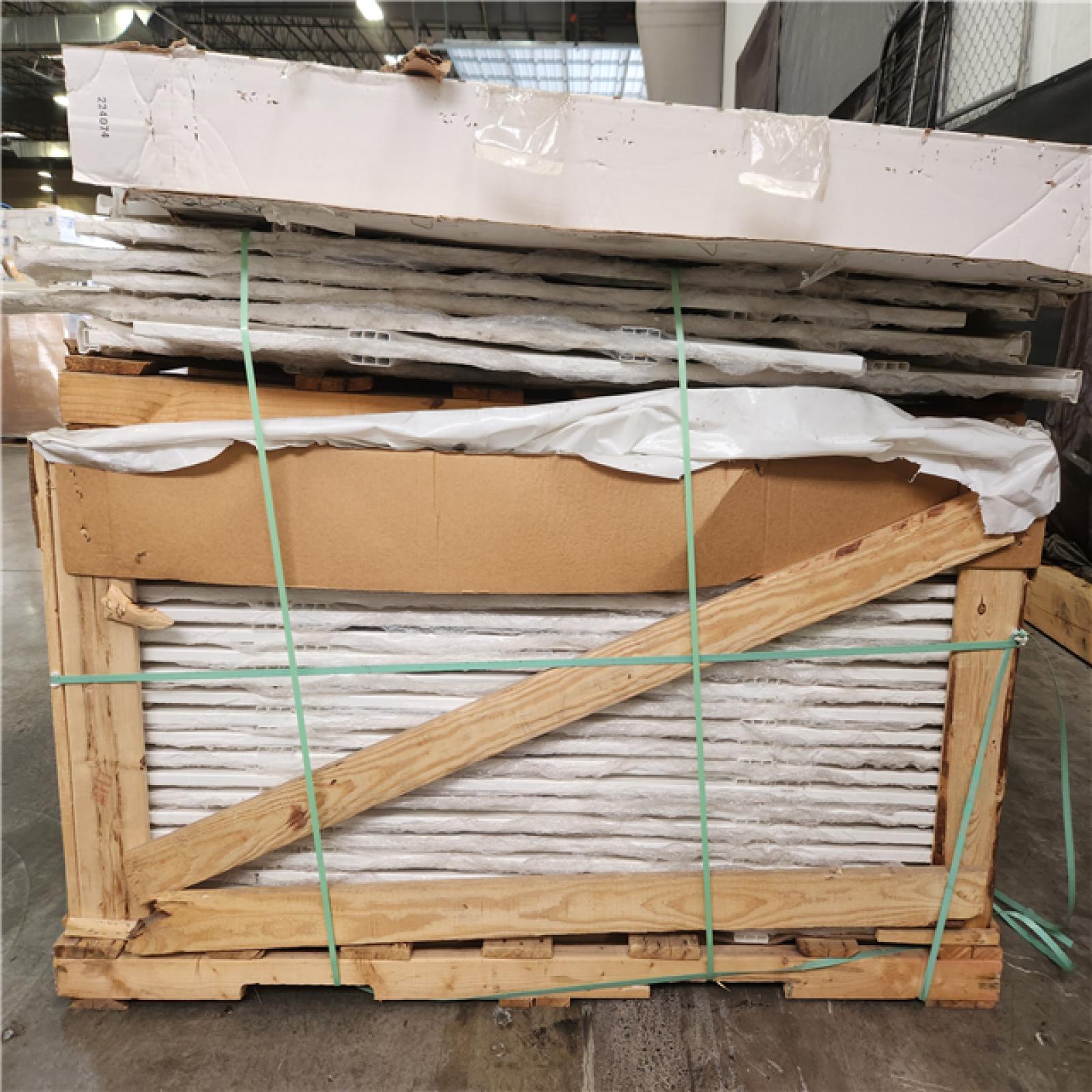 Phoenix Veranda 6 ft. H x 6 ft. W White Windham Vinyl Fence Panel Pallet (23-Pieces) with Shower Wall