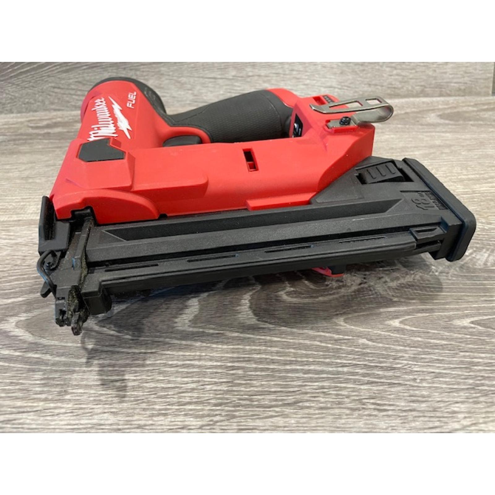 AS-IS Milwaukee FUEL 12-Volt Lithium-Ion Brushless Cordless 18-Gauge 1-1/2 in. Compact Brad Nailer (Tool Only)