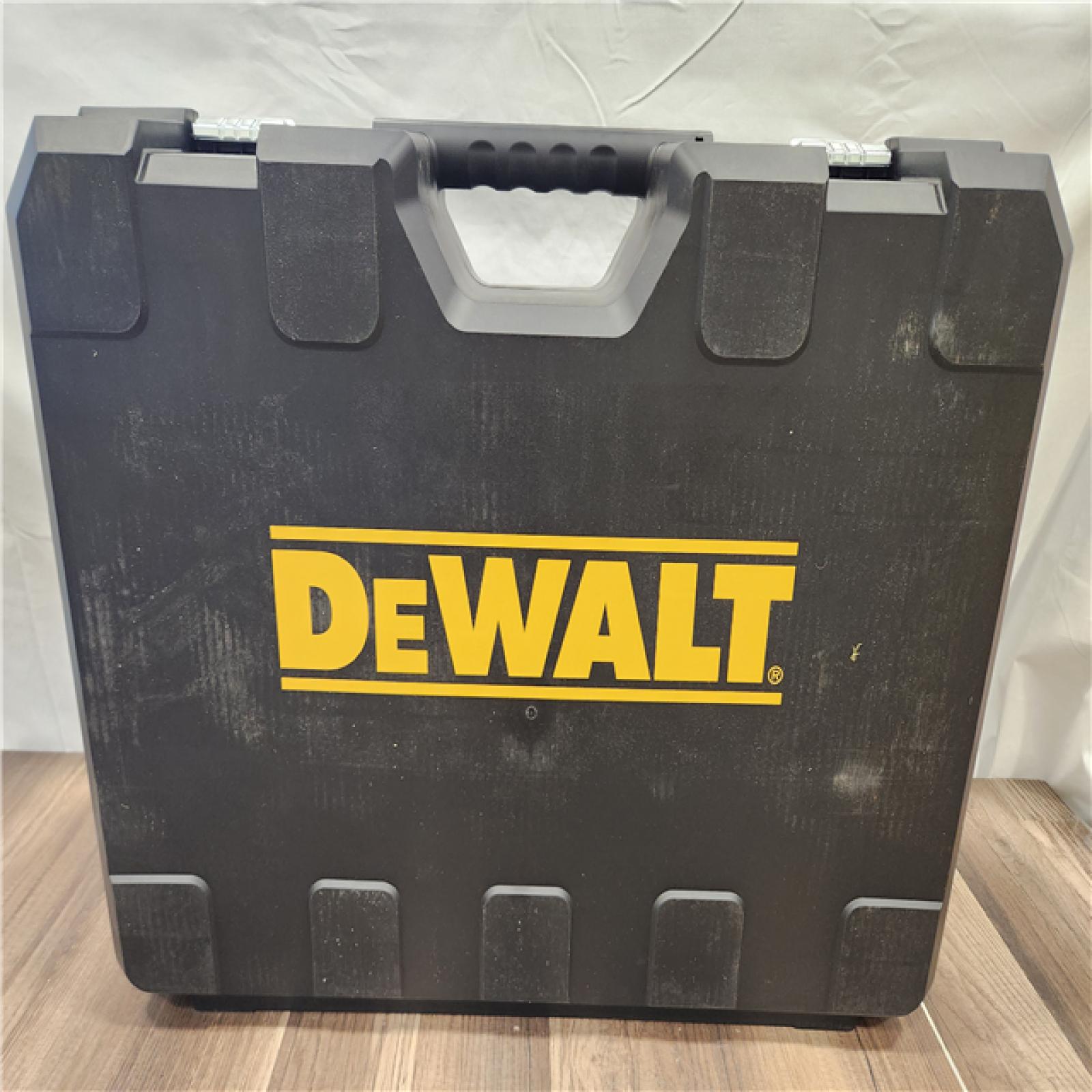 NEW- DEWALT 60V MAX Lithium-Ion Brushless Cordless 1-3/4 SDS MAX Combination Rotary Hammer Kit 9.0 Ah