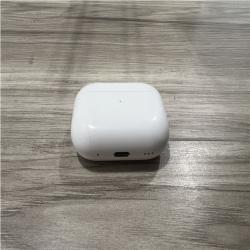 AS-IS  Apple AirPods Pro (2nd Generation) MagSafe Charging Case (USB-C)