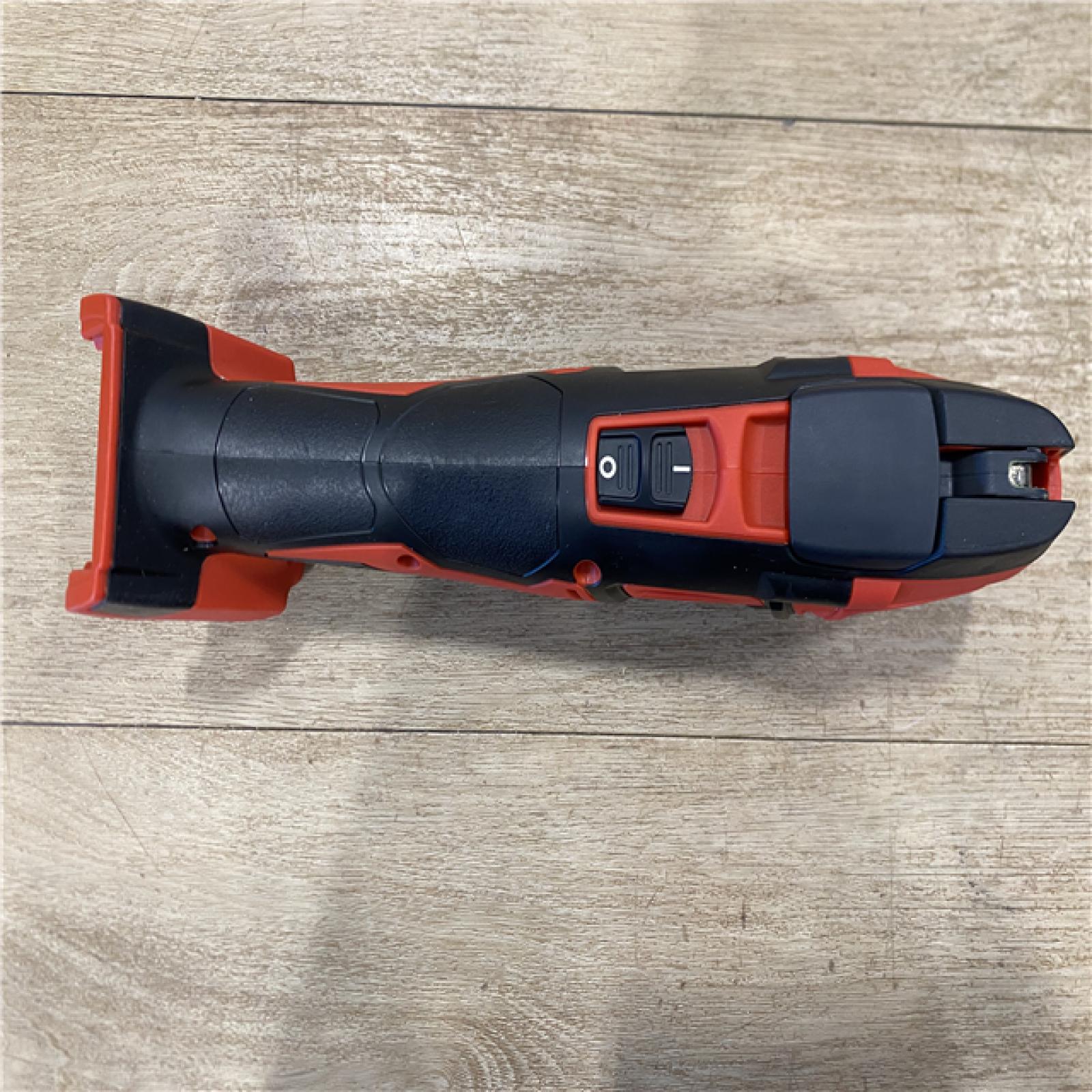 AS-IS Milwaukee 18V Lithium-Ion Cordless Oscillating Multi-Tool (Tool-Only)