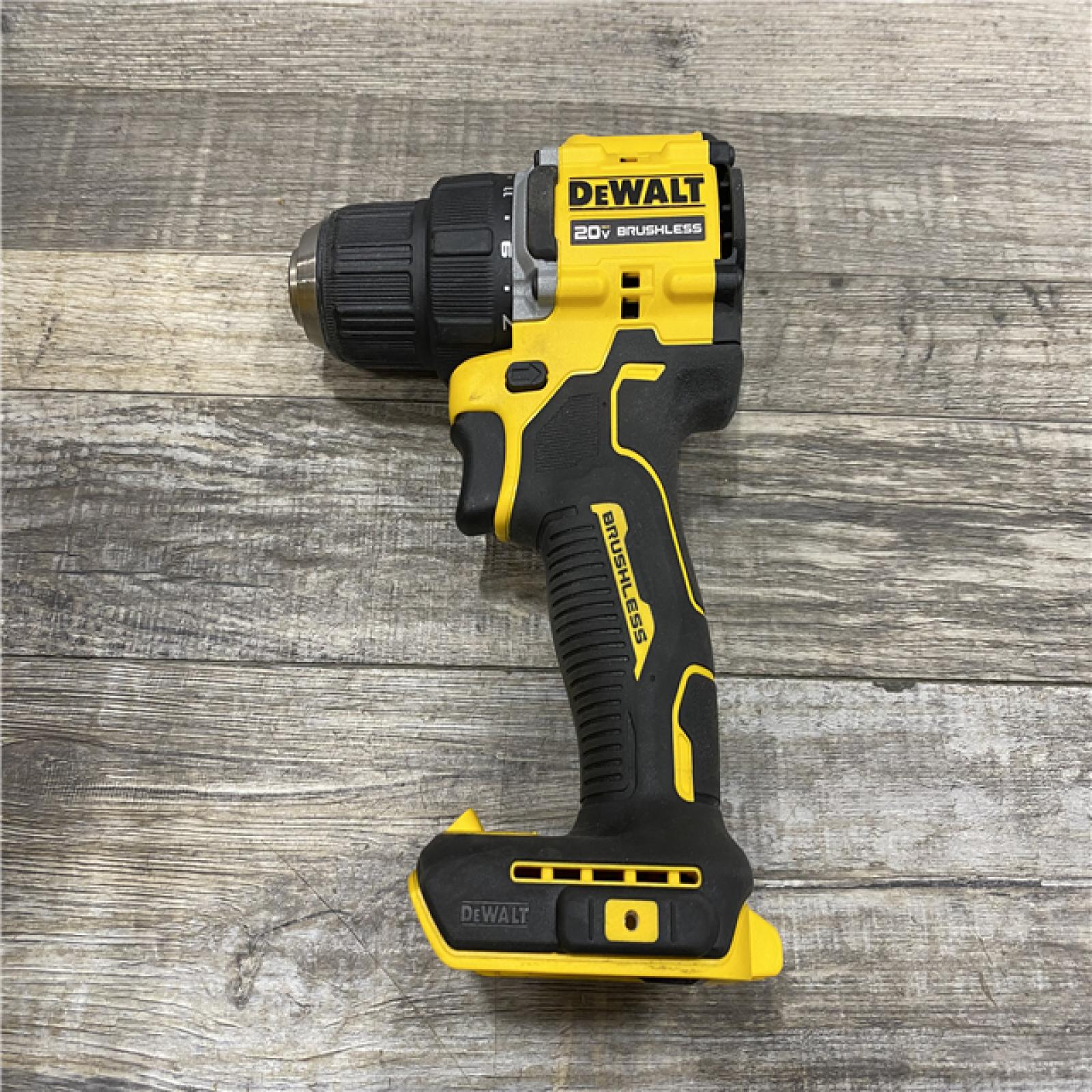 AS-IS DEWALT Atomic 20V Lithium-Ion Cordless Compact 1/2 in. Drill/Driver Kit