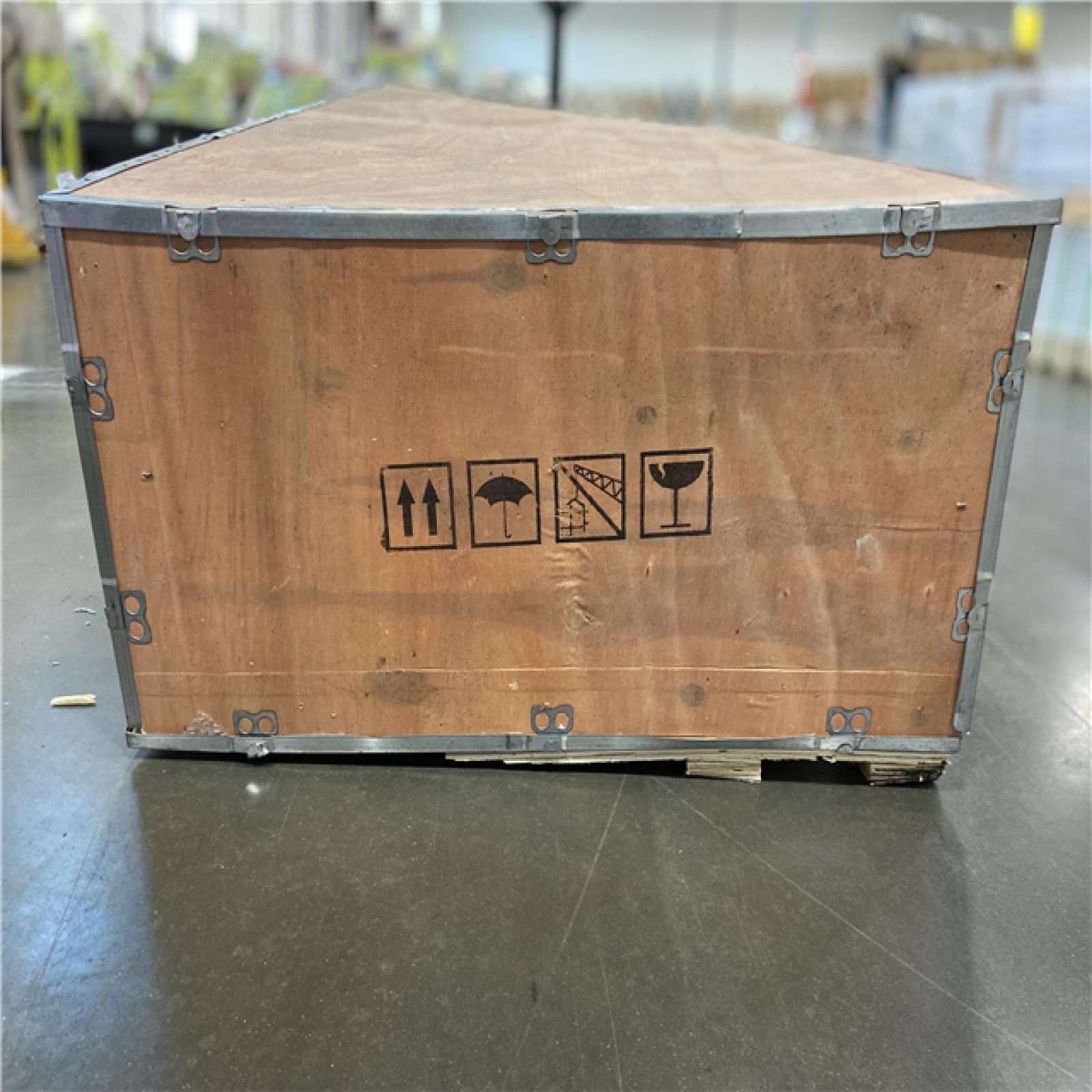 DALLAS LOCATION - MAX JAX MK7 Symmetric Portable 2 Post Car Lift with 7,000 lbs. Weight Capacity and 110V Power Unit Included