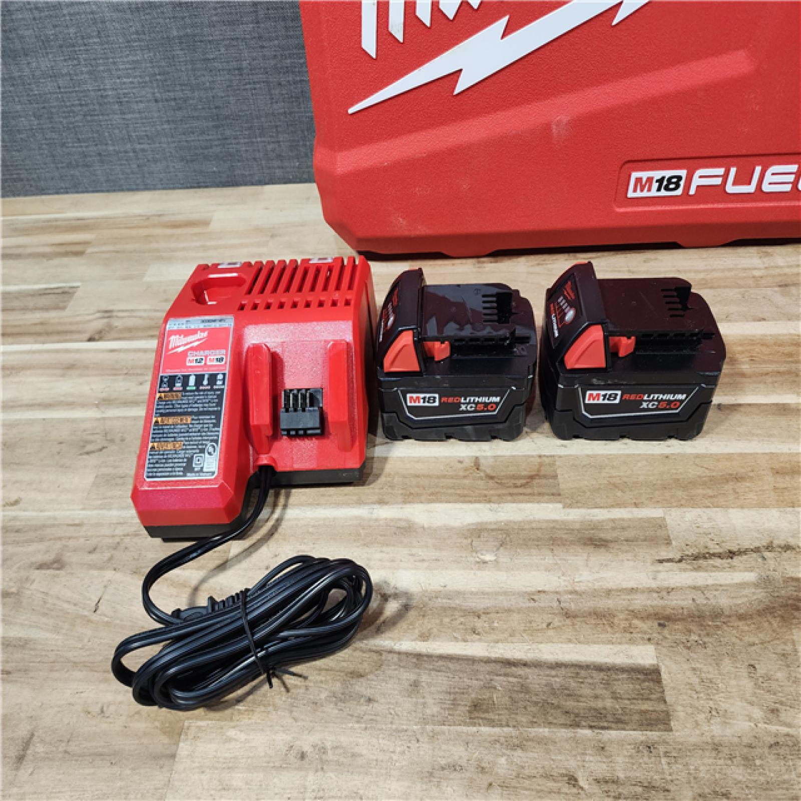HOUSTON LOCATION - AS-IS (APPEARS LIKE NEW) Milwaukee FUEL 18V Lithium-Ion Brushless Cordless Hammer Drill and Impact Driver Combo Kit