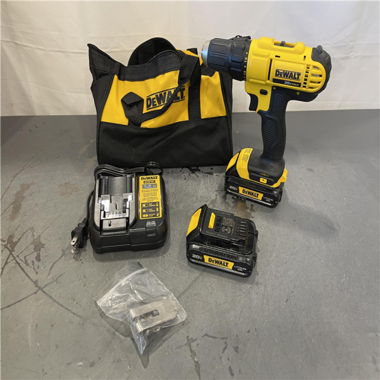 AS-IS - DEWALT 20V MAX Cordless 1/2 in. Drill/Driver Kit