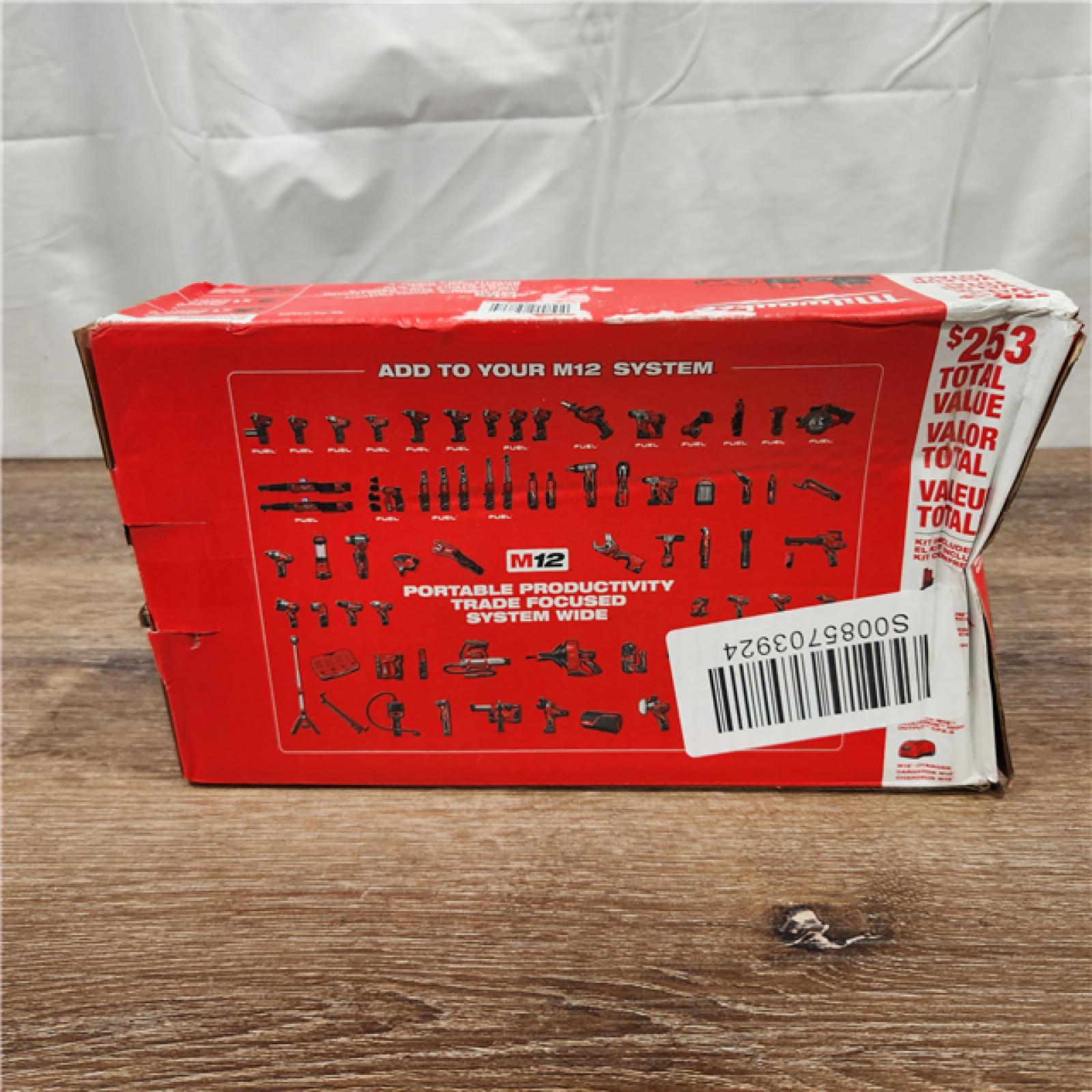 NEW! Milwaukee M12 12-Volt Lithium-Ion High Output 5.0 Ah and 2.5 Ah Battery Packs and Charger Starter Kit (48-59-2452S)