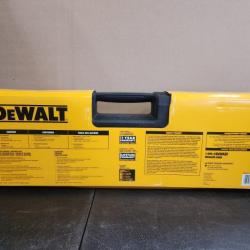 Phoenix NEW DEWALT 1/2 in. Drive Torque Wrench Tire Change Kit (7-Piece)