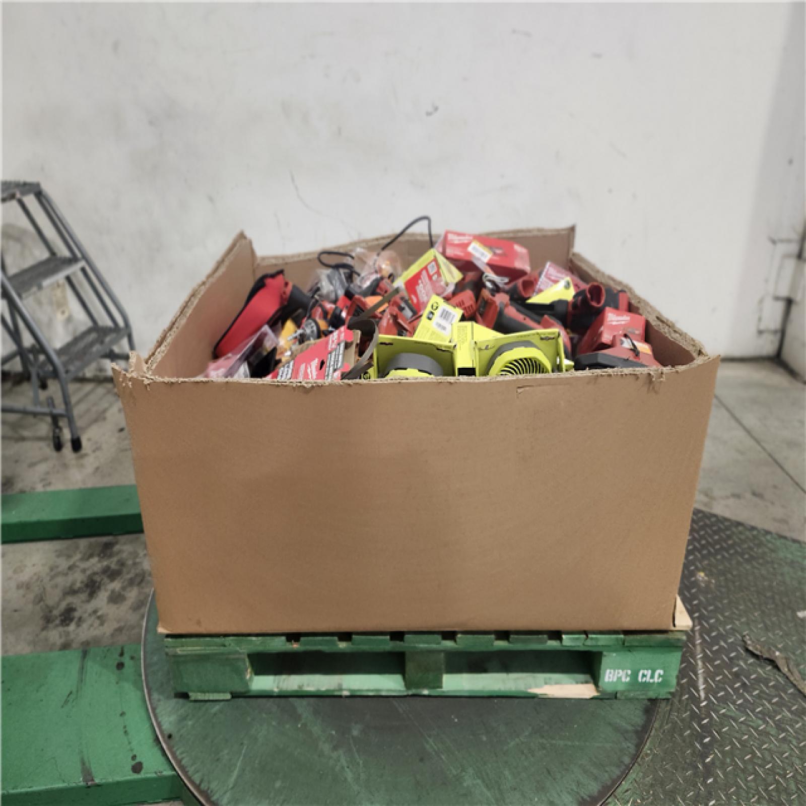 Dallas Location - As-Is Tool Pallet