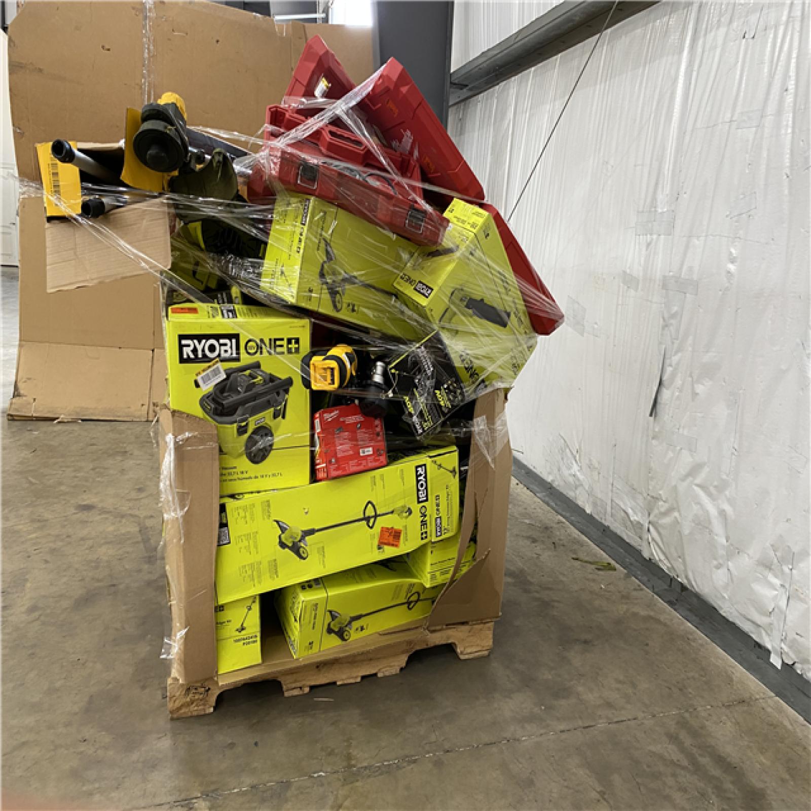 Houston Location AS IS - Tool Pallet
