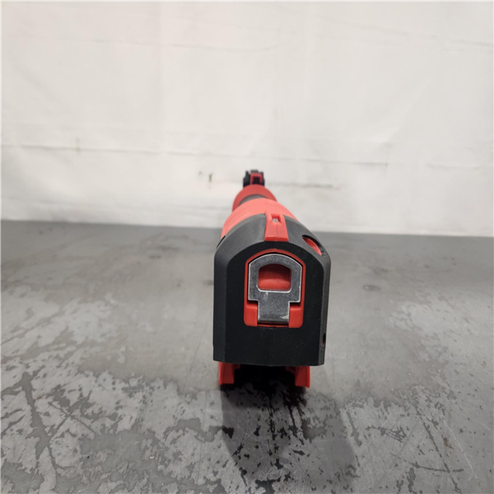 AS-IS- Milwaukee 18V Lithium-Ion Cordless Short Throw Press Tool Kit