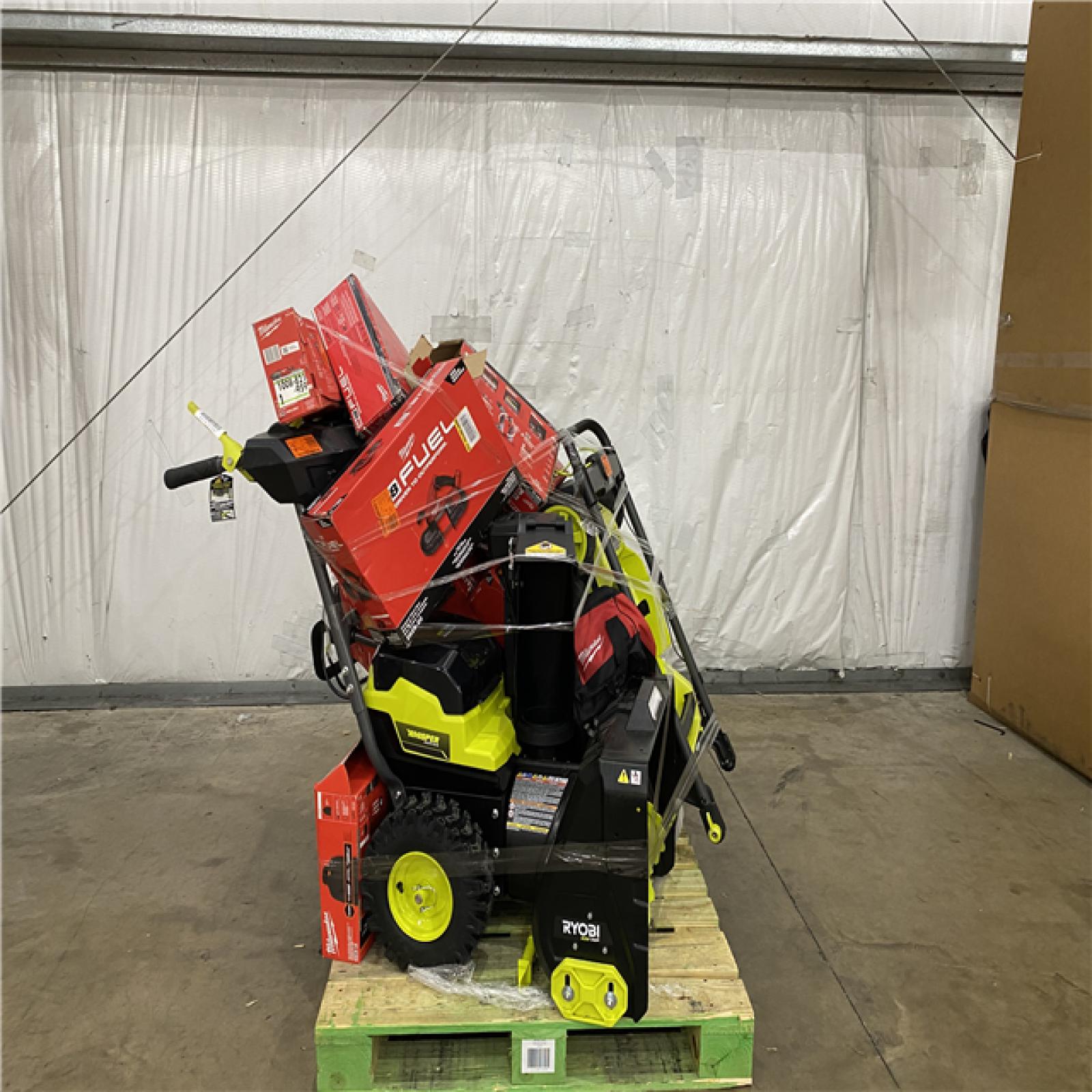 Houston Location AS IS - Tool Pallet