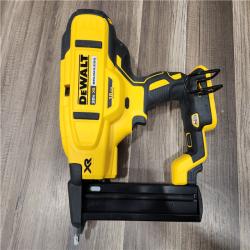 LIKE NEW! - DEWALT XR 18 GA NARROW CROWN STAPLER KIT
