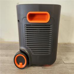 Phoenix Location LIKE NEW Jackery Solar Generator Explorer 2000 Plus 2042.8Wh/ 3000W Model No. Je-2000C