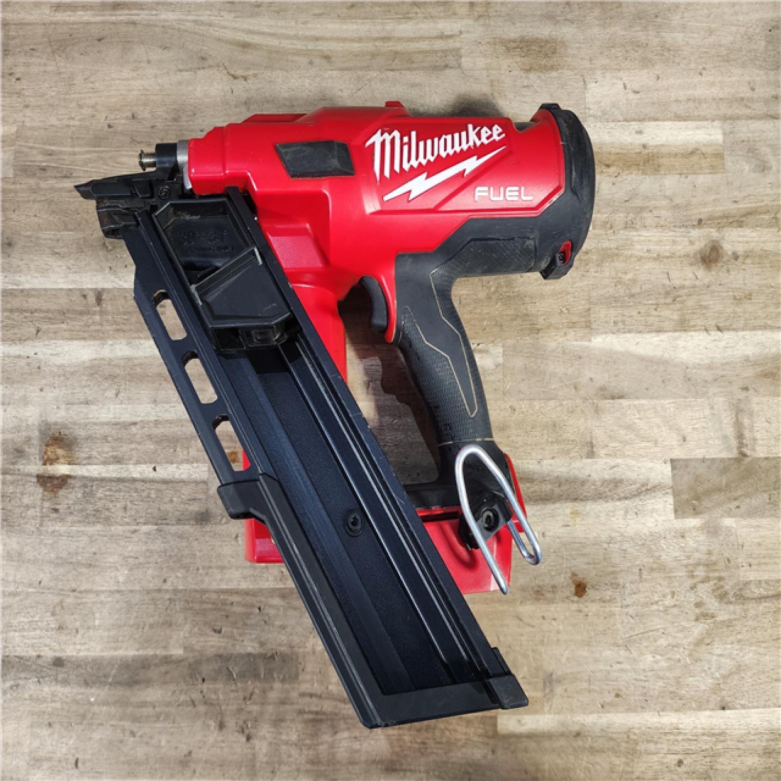 HOUSTON LOCATION - AS-IS M18 FUEL 3-1/2 in. 18-Volt 30-Degree Lithium-Ion Brushless Cordless Framing Nailer (Tool-Only)