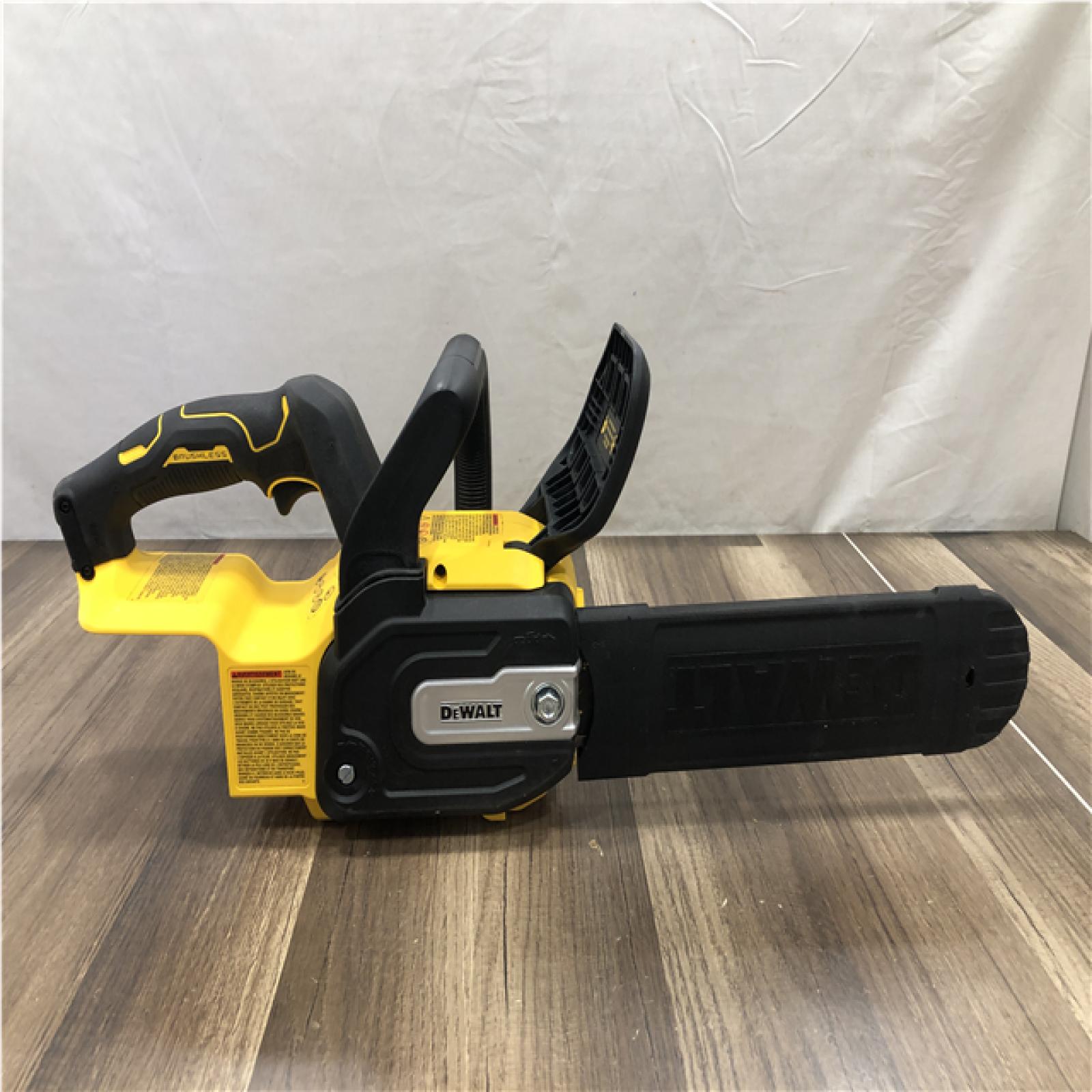 AS-IS DEWALT 20V MAX Compact 12 Brushless Cordless Chainsaw Kit