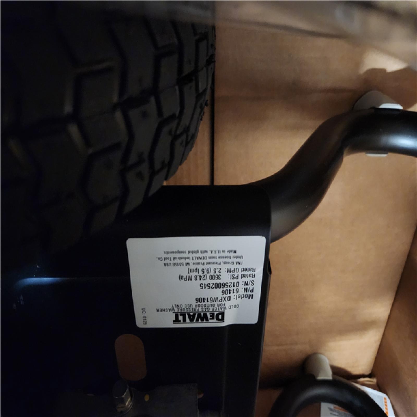 Phoenix NEW DEWALT 3600 PSI 2.5 GPM Cold Water Gas Professional Pressure Washer with HONDA GX200 Engine