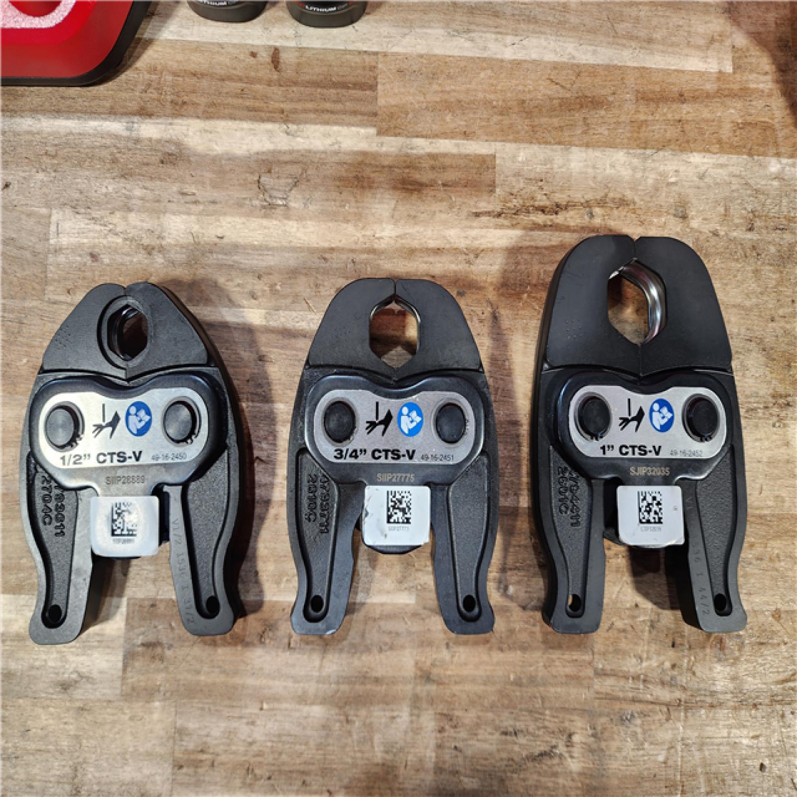 HOUSTON LOCATION - AS-IS (APPEARS LIKE NEW) M12 12-Volt Lithium-Ion Force Logic Cordless Press Tool Kit (3 Jaws Included) with Two 1.5 Ah Battery and Hard Case