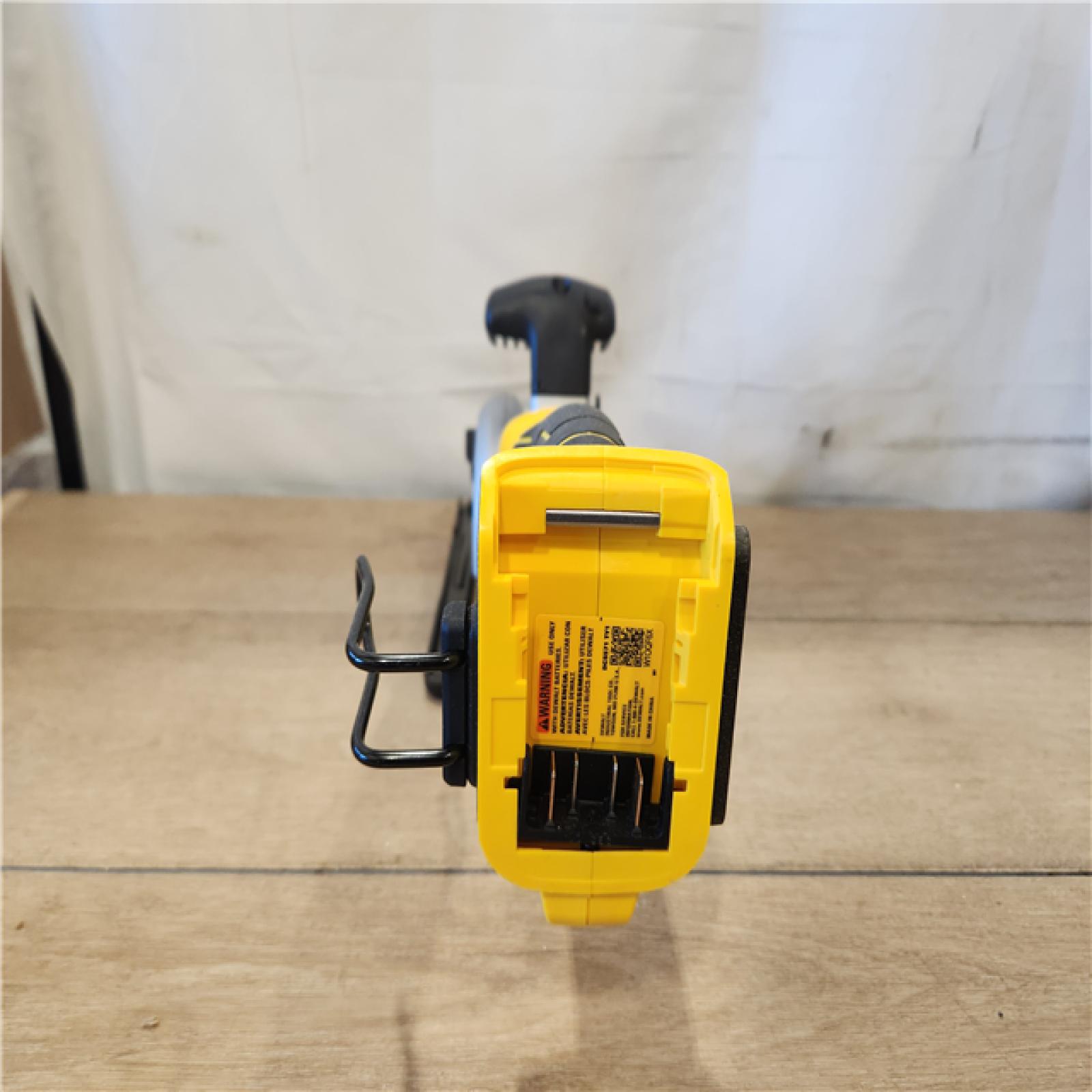 AS-IS- DEWALT ATOMIC 20V MAX Cordless Brushless 4-1/2 in. Circular Saw (Tool Only)