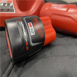 AS-IS Milwaukee Women's Medium 12-Volt Lithium-Ion Cordless Axis Black Heated Vest Kit