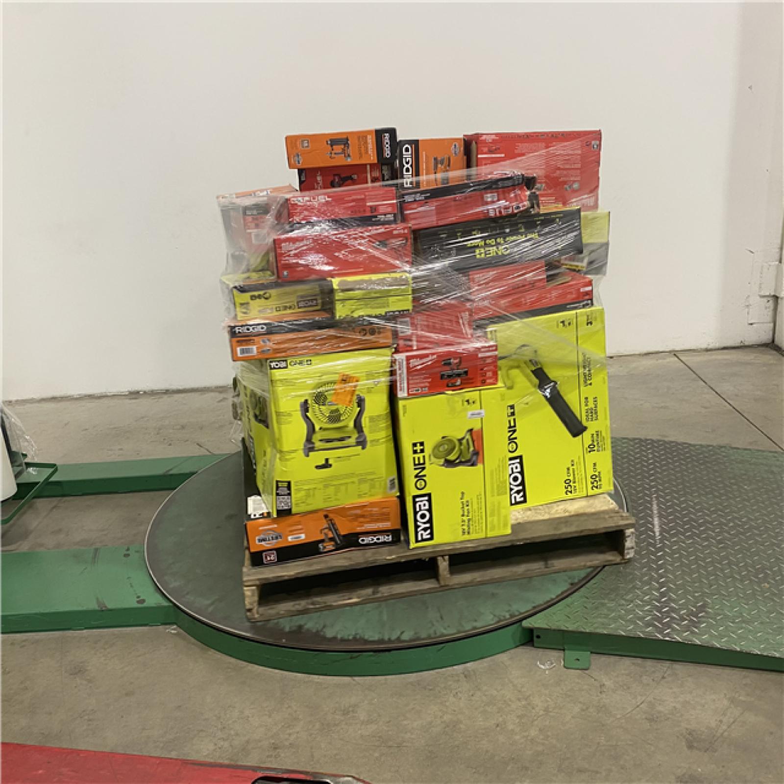 Dallas Location - As-Is Tool Pallet